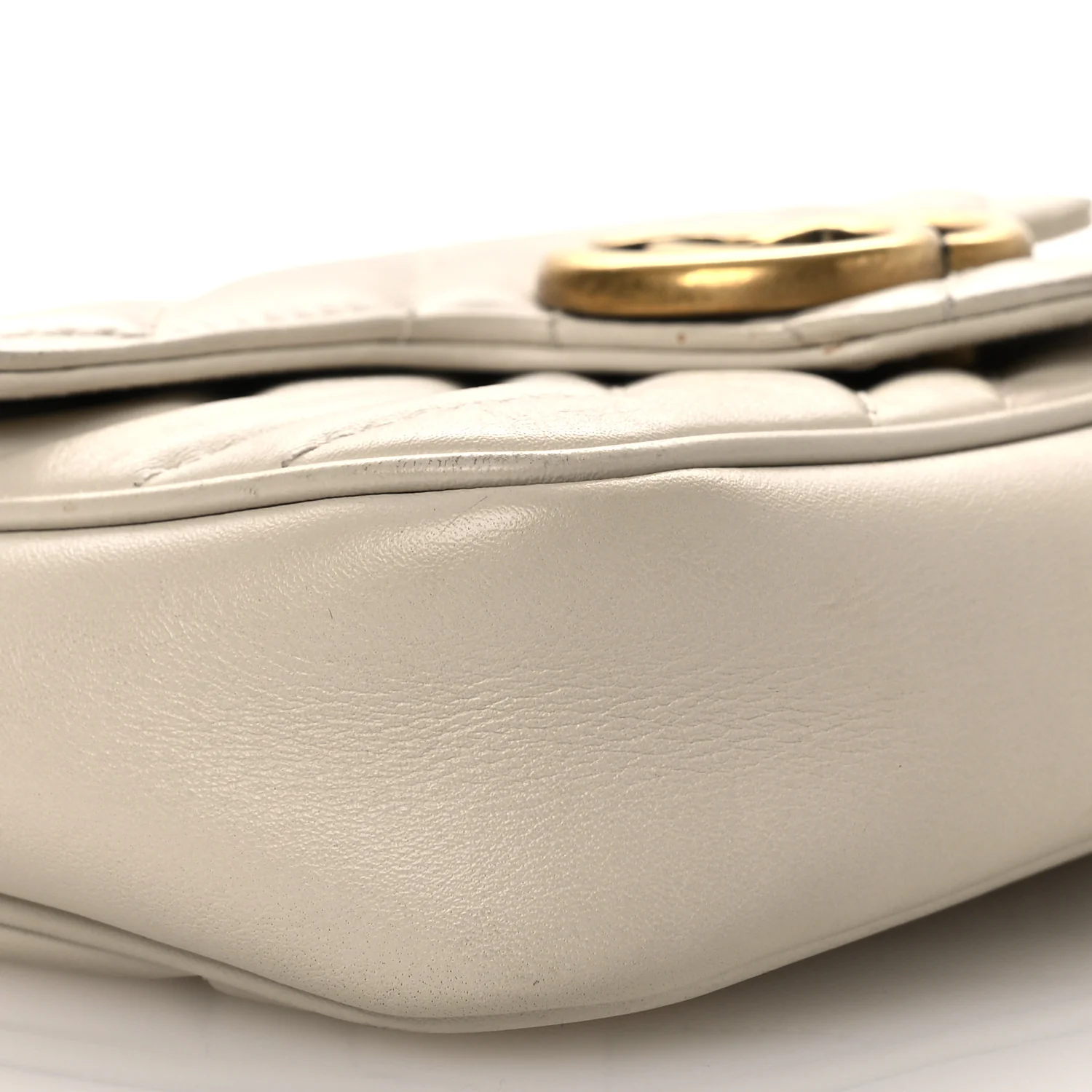 Calfskin Matelasse Super Mini GG Marmont Shoulder Bag White - Image 9