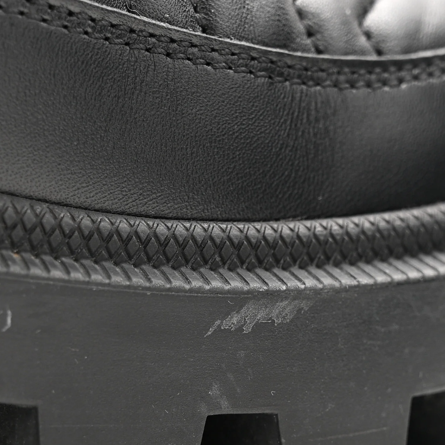Calfskin Nappa Matelasse Frances Chelsea Boots 35.5 Black - Image 23