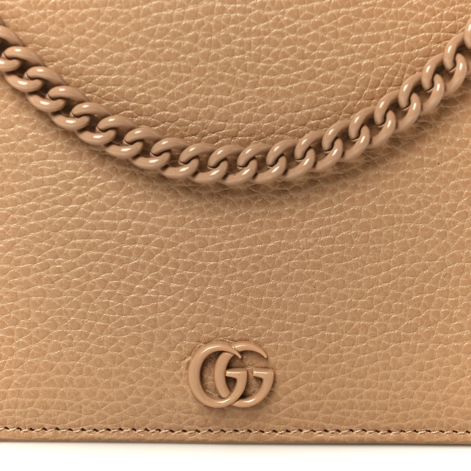 Dollar Calfskin Enamel Monochrome Mini GG Marmont Chain Wallet Camelia - Image 8
