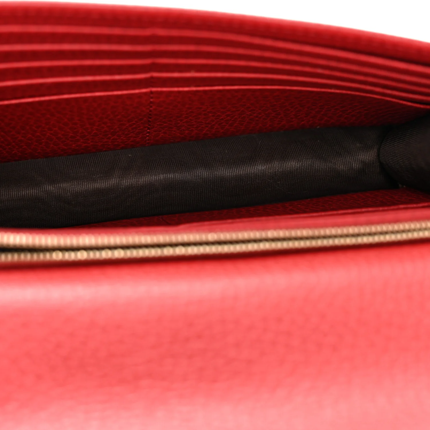 Dollar Calfskin Interlocking G Chain Wallet Red - Image 5