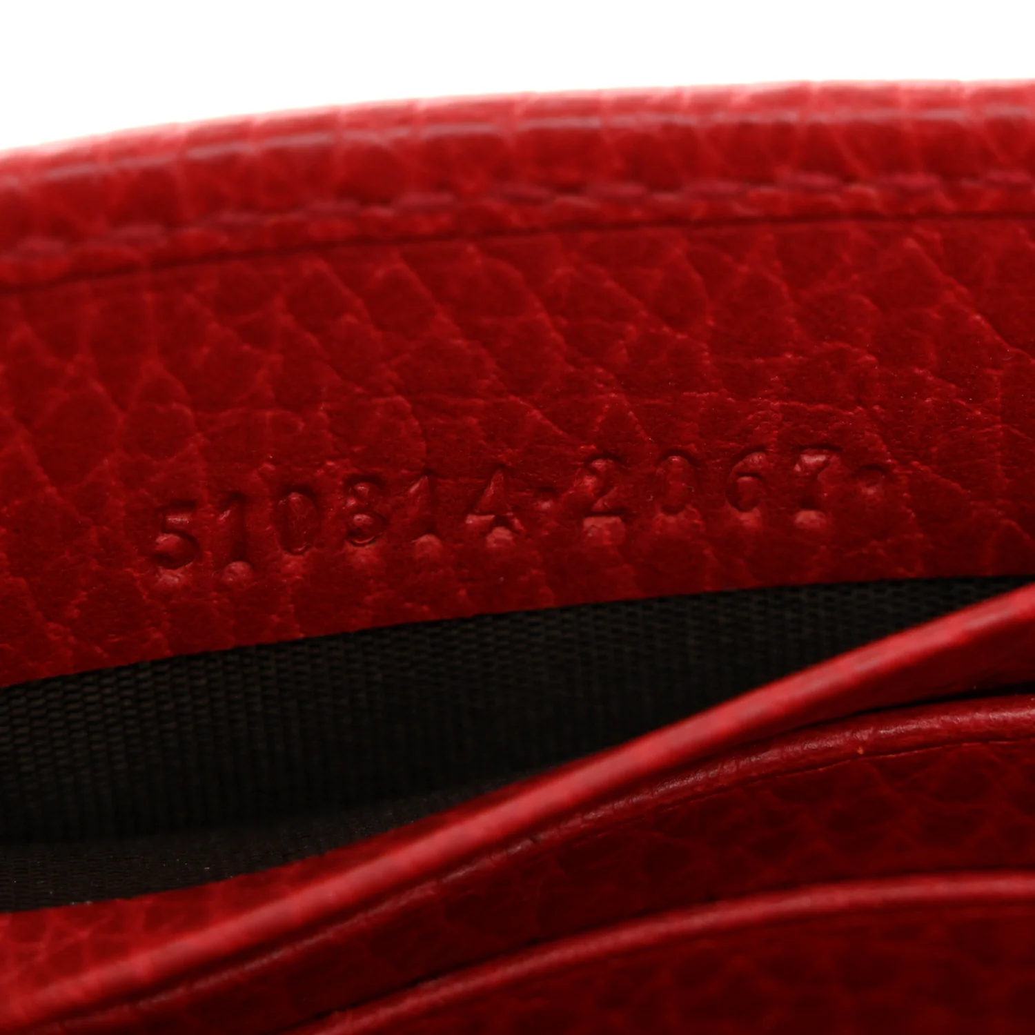 Dollar Calfskin Interlocking G Chain Wallet Red - Image 7