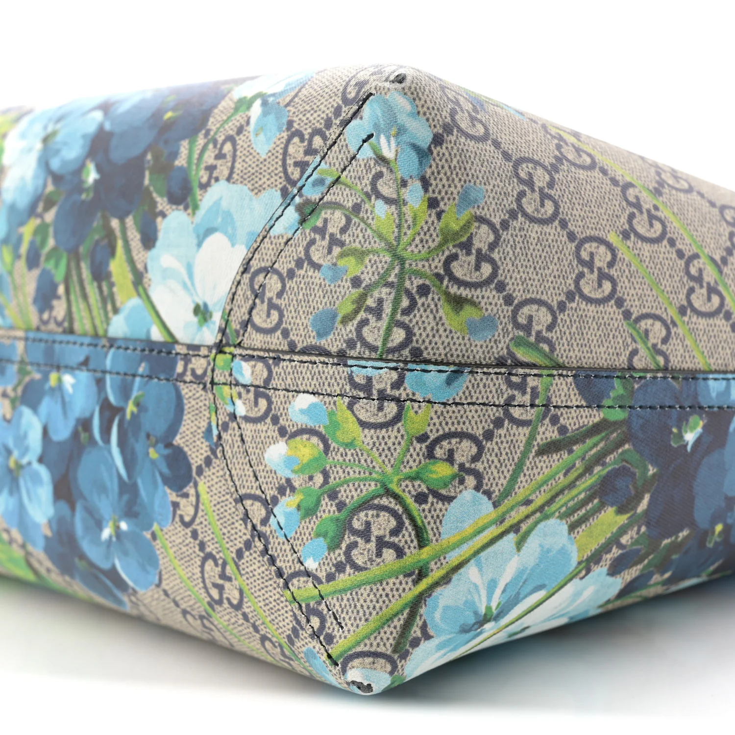 GG Supreme Monogram Blooms Medium Reversible Tote Beige Blue Navy - Image 9