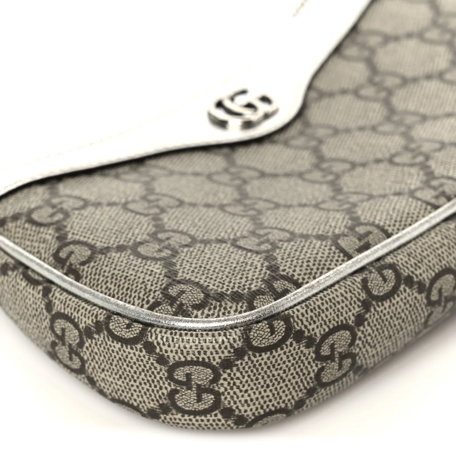 GG Supreme Monogram Lame Textured Dollar Calfskin Mini Ophidia Chain Bag Beige Ebony Silver - Image 9