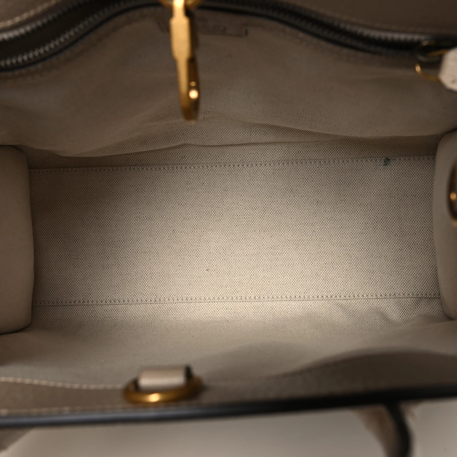 GG Supreme Monogram Textured Dollar Calfskin Small Retro Interlocking G Tote Bag Beige Mystic White Oatmeal - Image 5