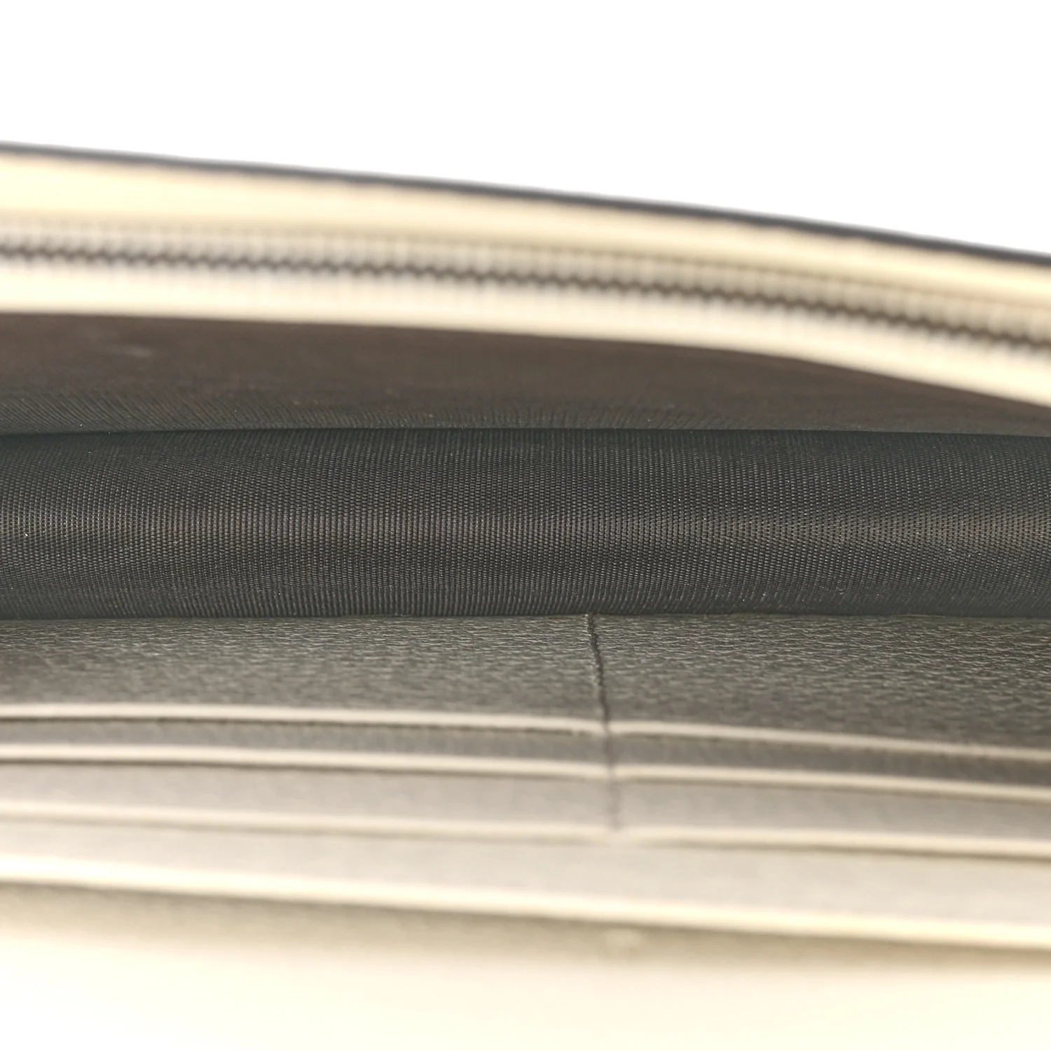GG Supreme Monogram Web Queen Margaret Chain Wallet White - Image 5