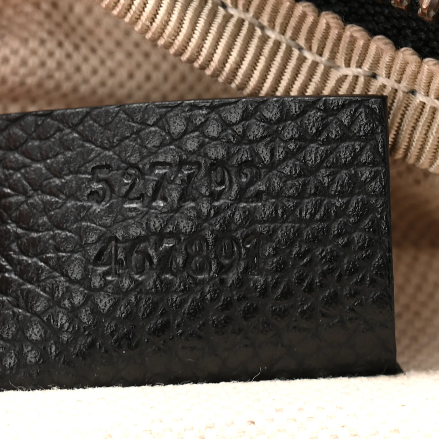 Grained Calfskin Small Logo Belt Bag Black - Image 7