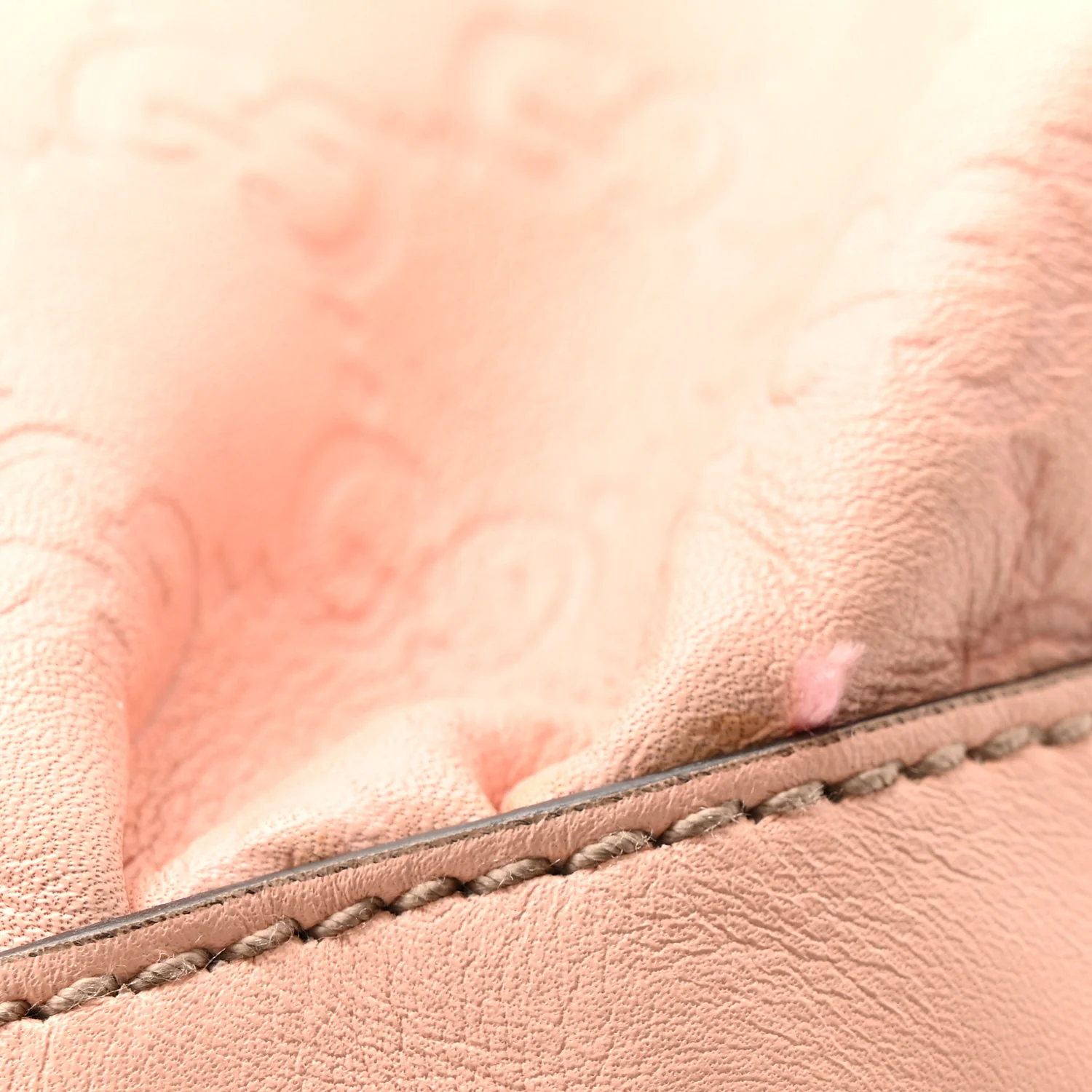 Guccissima Large D Gold Hobo Pink - Image 16