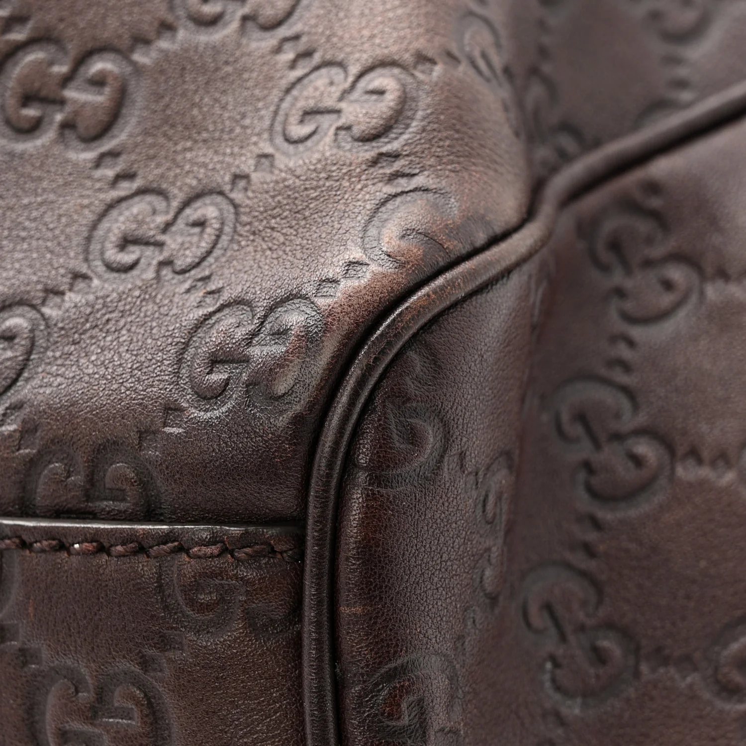 Guccissima Medium Sukey Tote Chocolate - Image 11