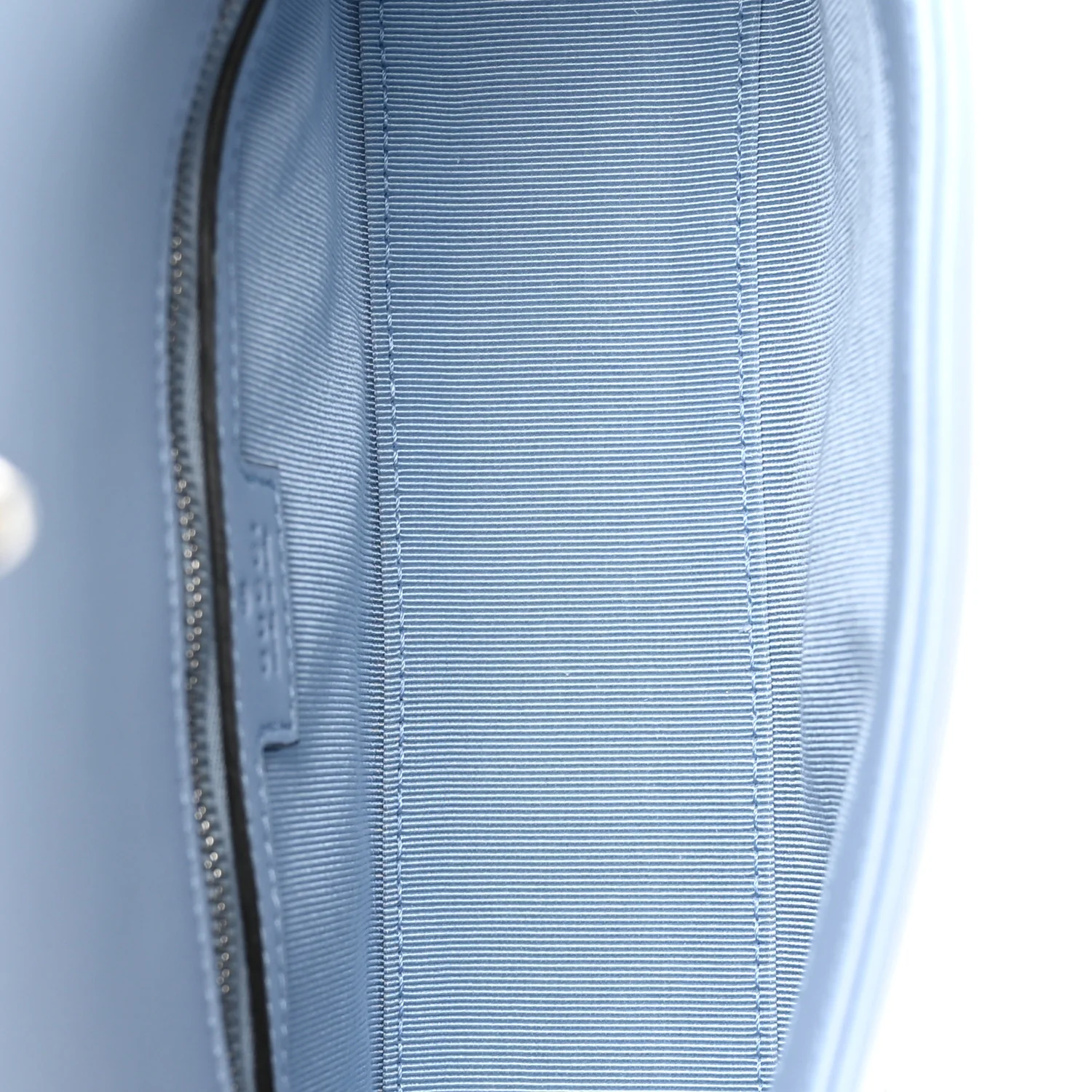 Lambskin Matelasse Medium GG Marmont Shoulder Bag Light Blue - Image 5