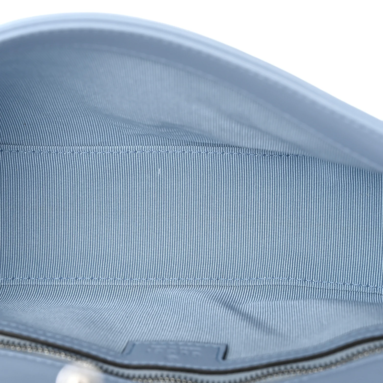 Lambskin Matelasse Medium GG Marmont Shoulder Bag Light Blue - Image 5
