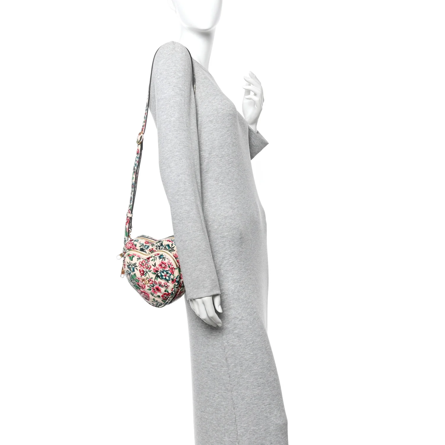 Matelasse Diagonal Brit Roses Print Mini Interlocking G Heart Shoulder Bag Multicolor - Image 2