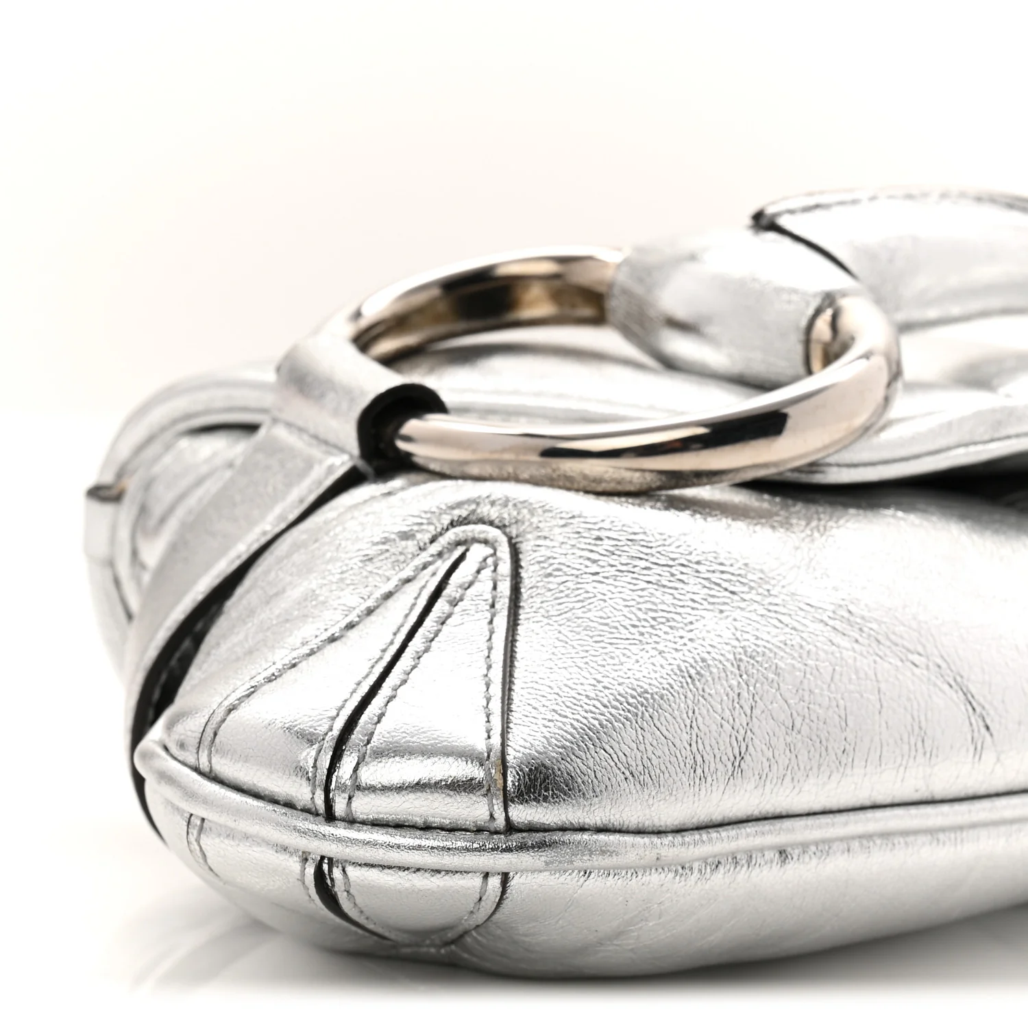 Metallic Nappa Vertical Matelasse Medium Maxi Horsebit Chain Shoulder Bag Silver - Image 9