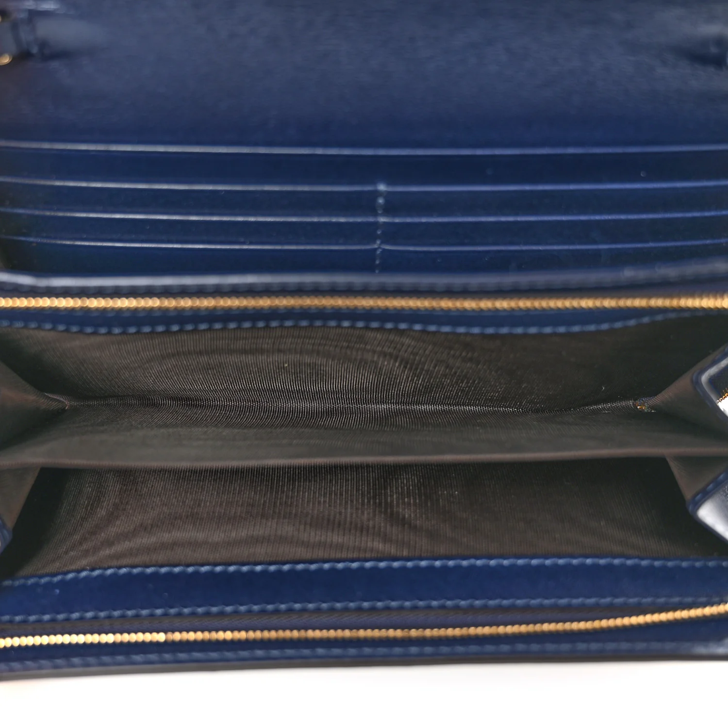 Metallic Patent Microguccissima Signature Chain Wallet Navy - Image 5
