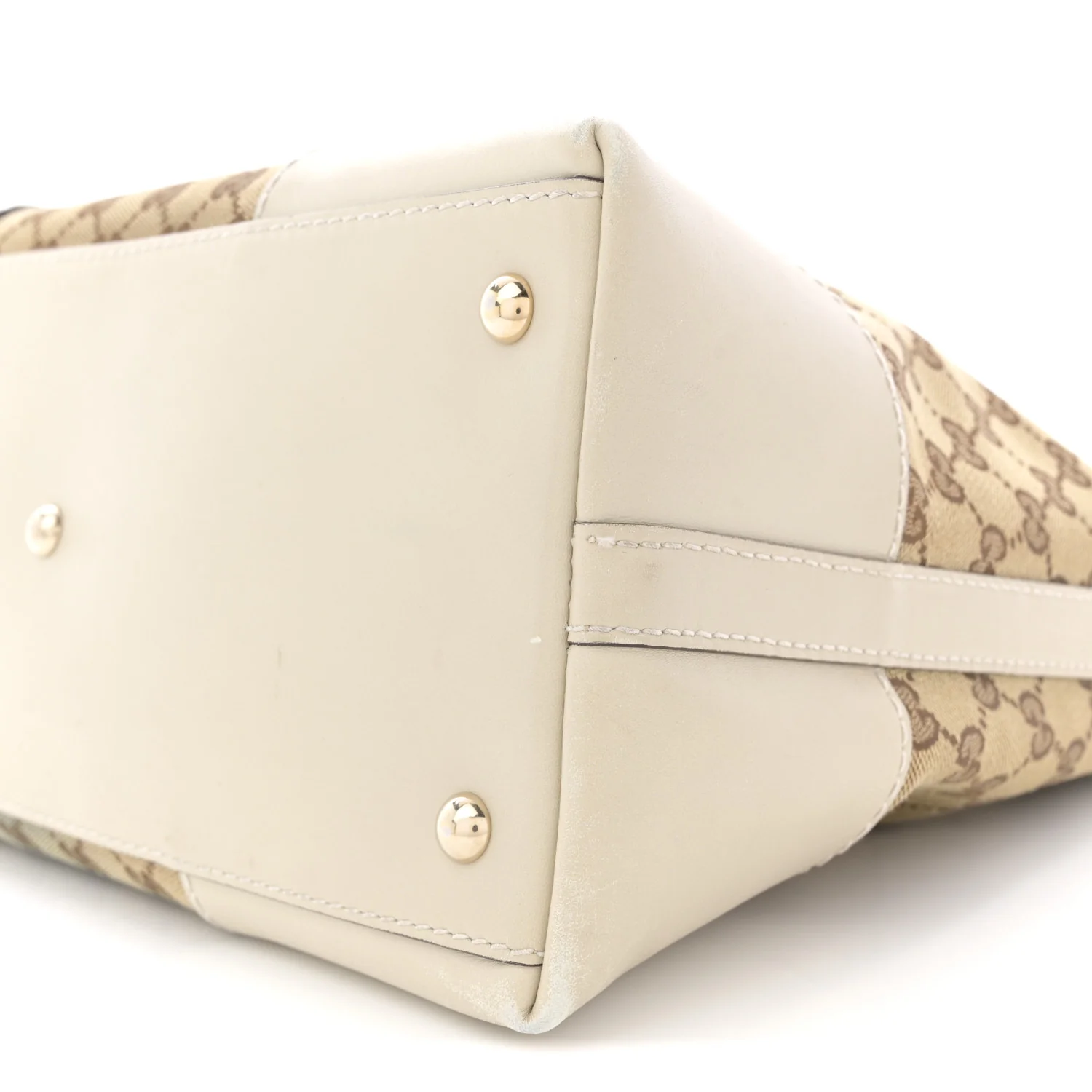 Monogram Medium Lovely Heart Hobo Off White - Image 10