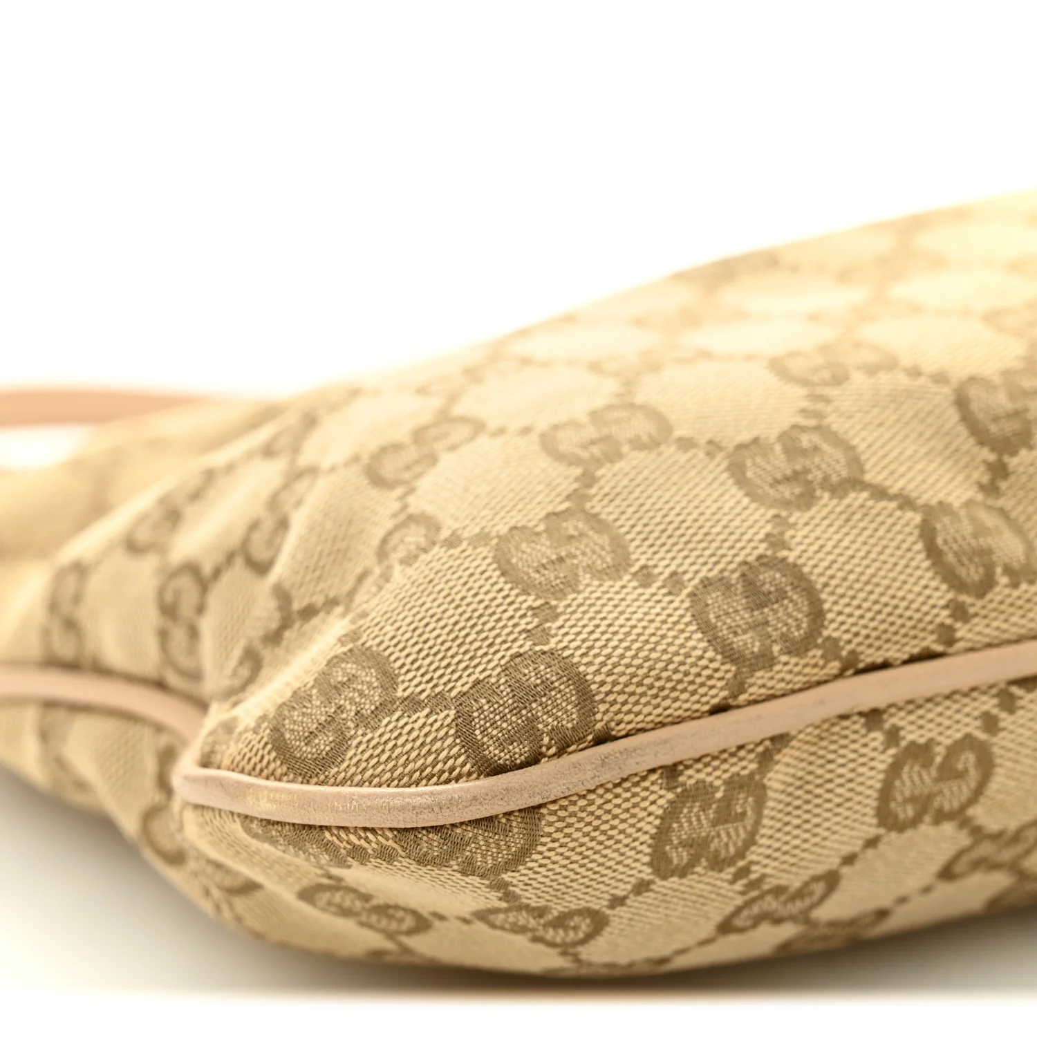 Monogram Medium New Britt Hobo Beige - Image 9