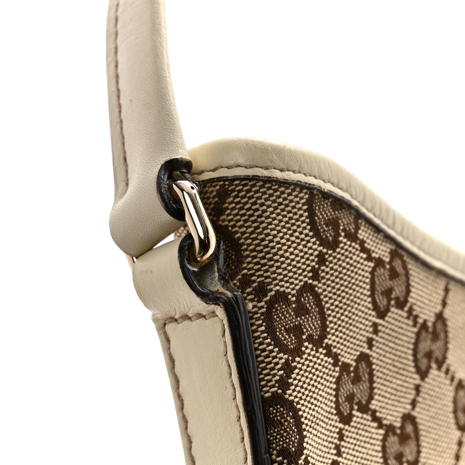 Monogram Medium New Britt Hobo Off White - Image 13