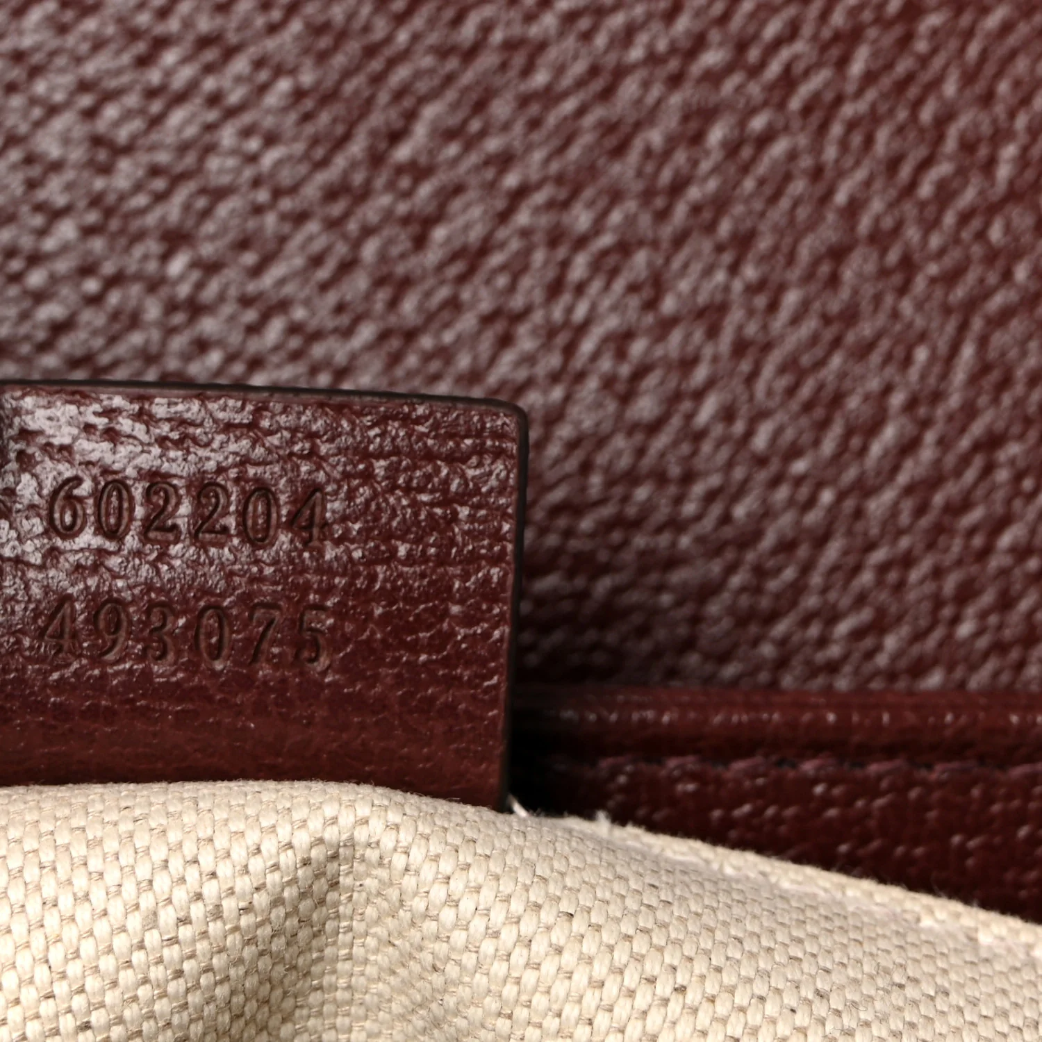 Monogram Textured Dollar Calfskin Horsebit 1955 Shoulder Bag Sahara Rubino Chardonnay - Image 7