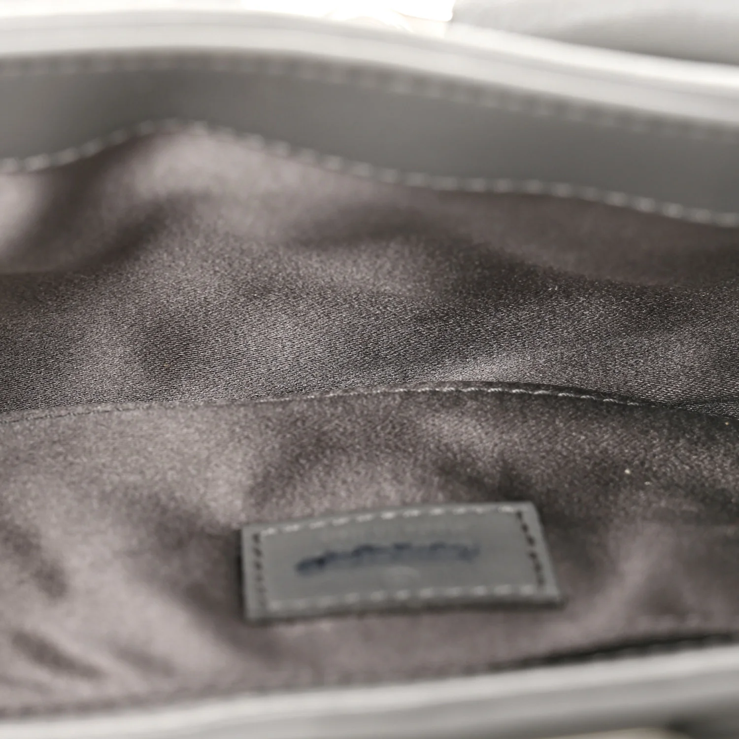 Nappa Vertical Matelasse Small Maxi Horsebit Chain Shoulder Bag Gray - Image 5