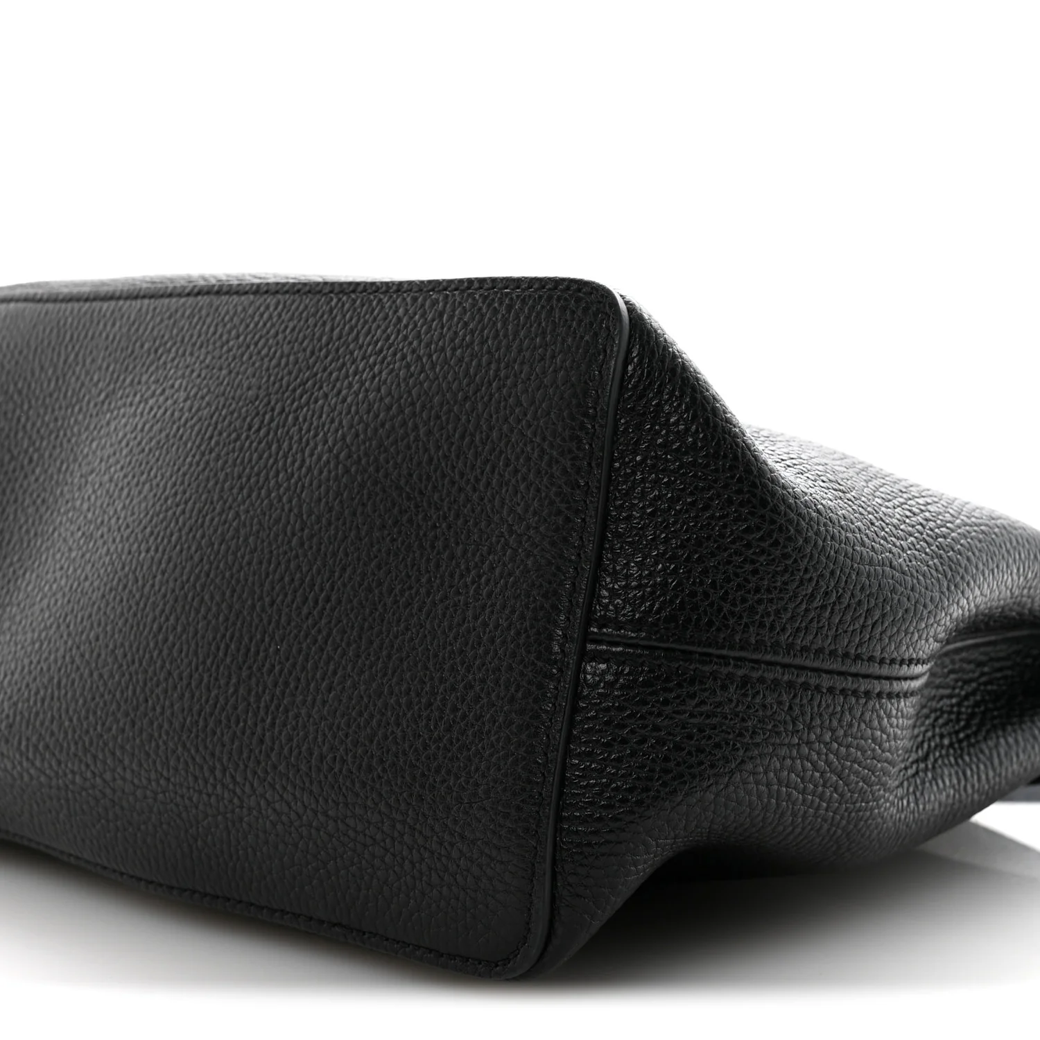 Pebbled Calfskin Large Soho Hobo Black - Image 10