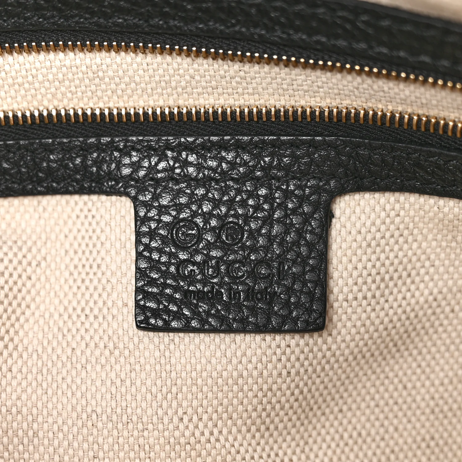 Pebbled Calfskin Large Soho Hobo Black - Image 6