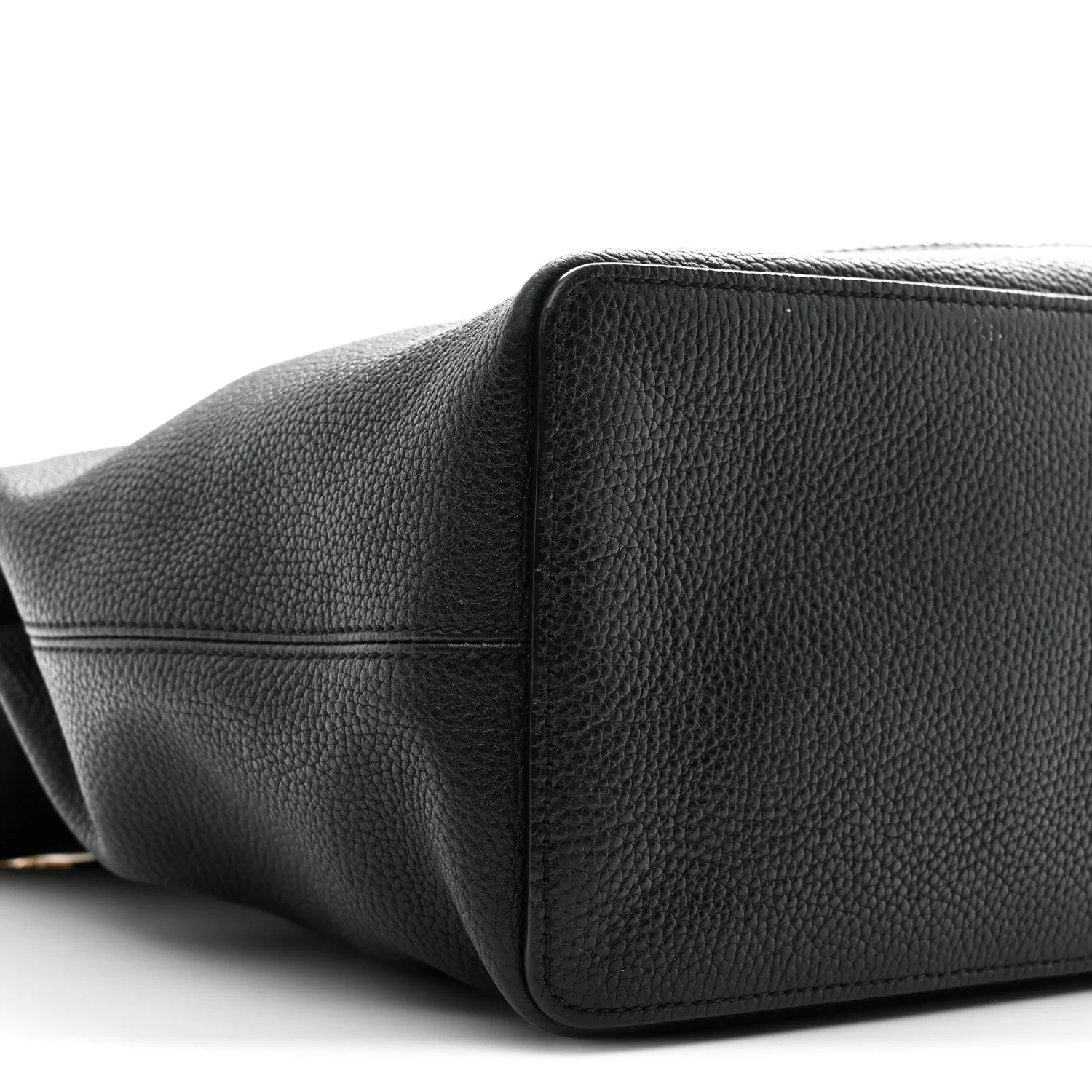 Pebbled Calfskin Large Soho Hobo Black - Image 9