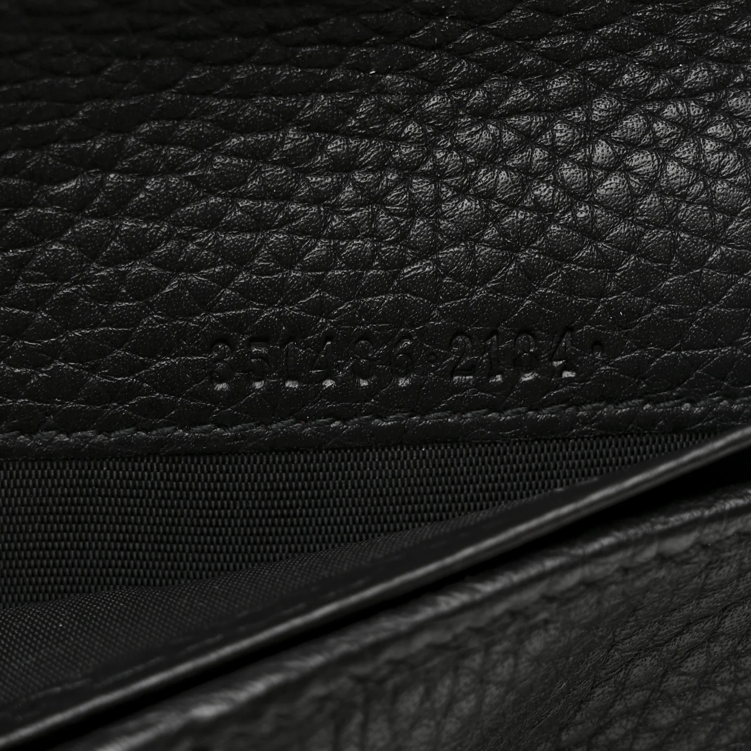 Pebbled Calfskin Medium Soho Zip Around Wallet Black - Image 7