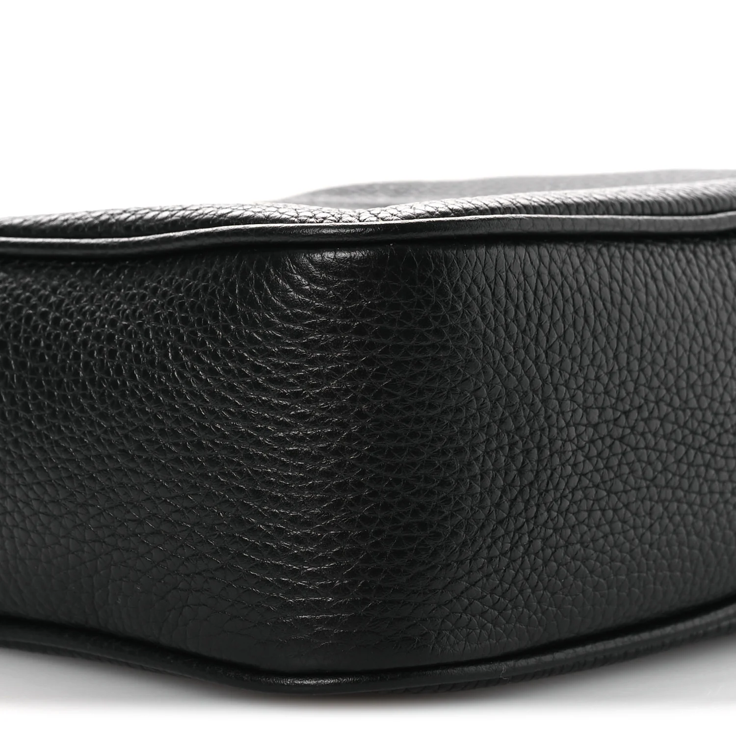 Pebbled Calfskin Small Soho Disco Bag Black - Image 9