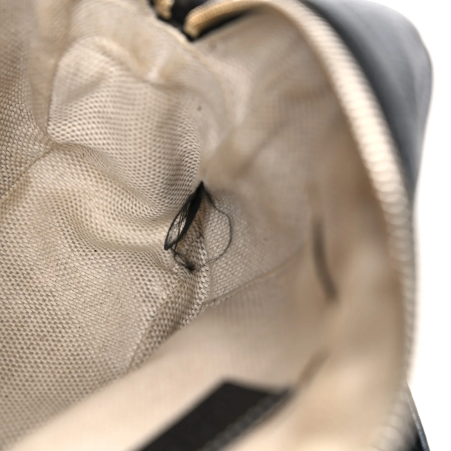 Pebbled Calfskin Small Soho Disco Bag Black - Image 12