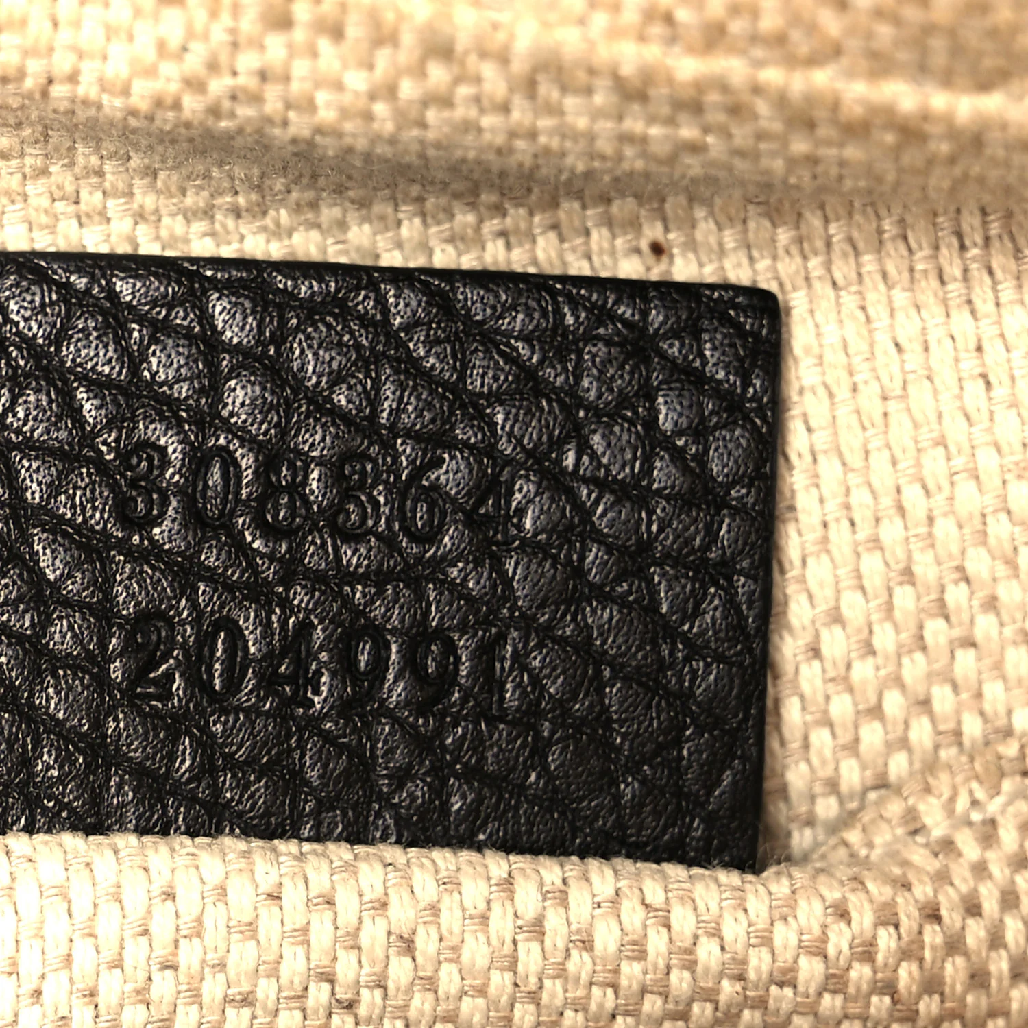 Pebbled Calfskin Small Soho Disco Bag Black - Image 7