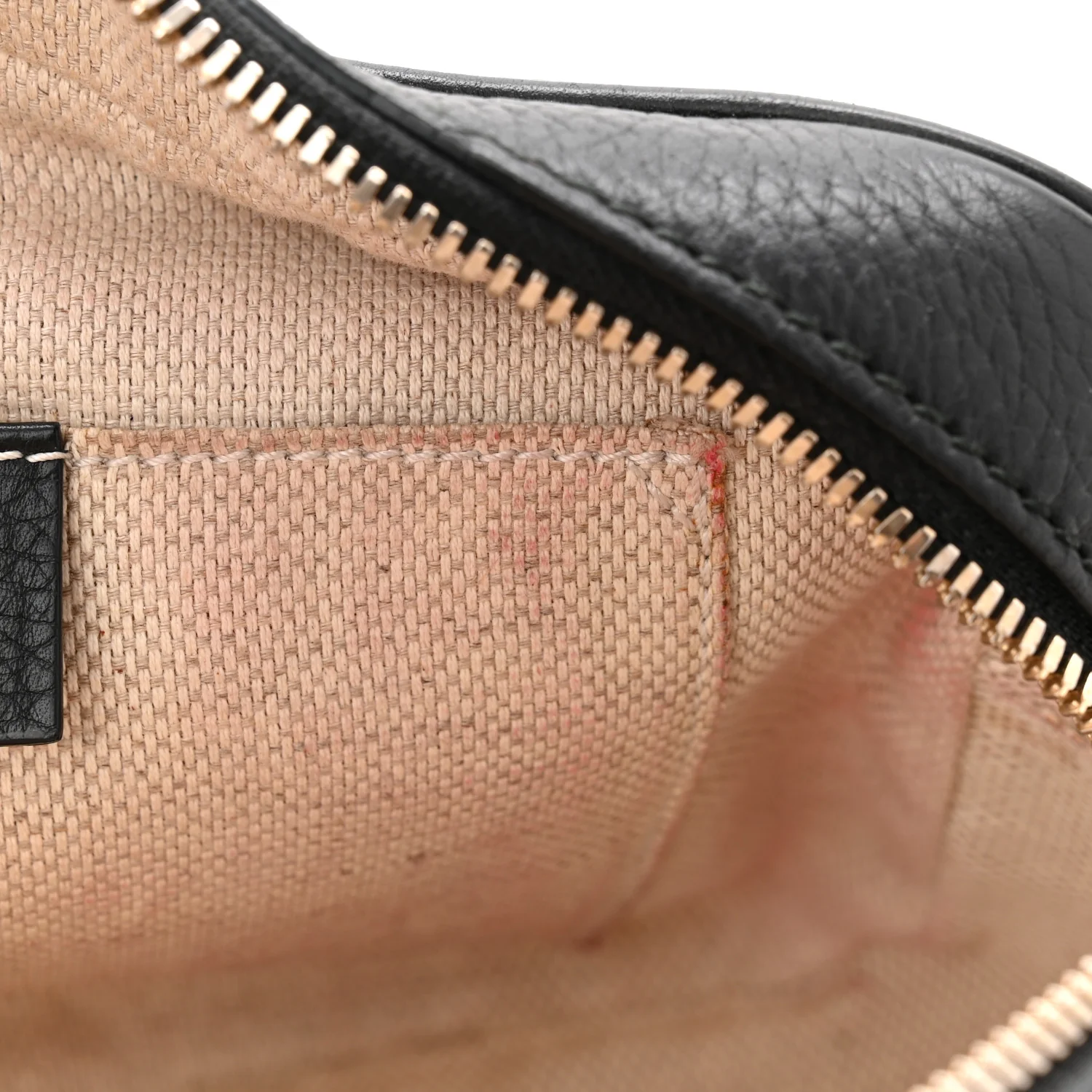 Pebbled Calfskin Small Soho Disco Bag Black - Image 11