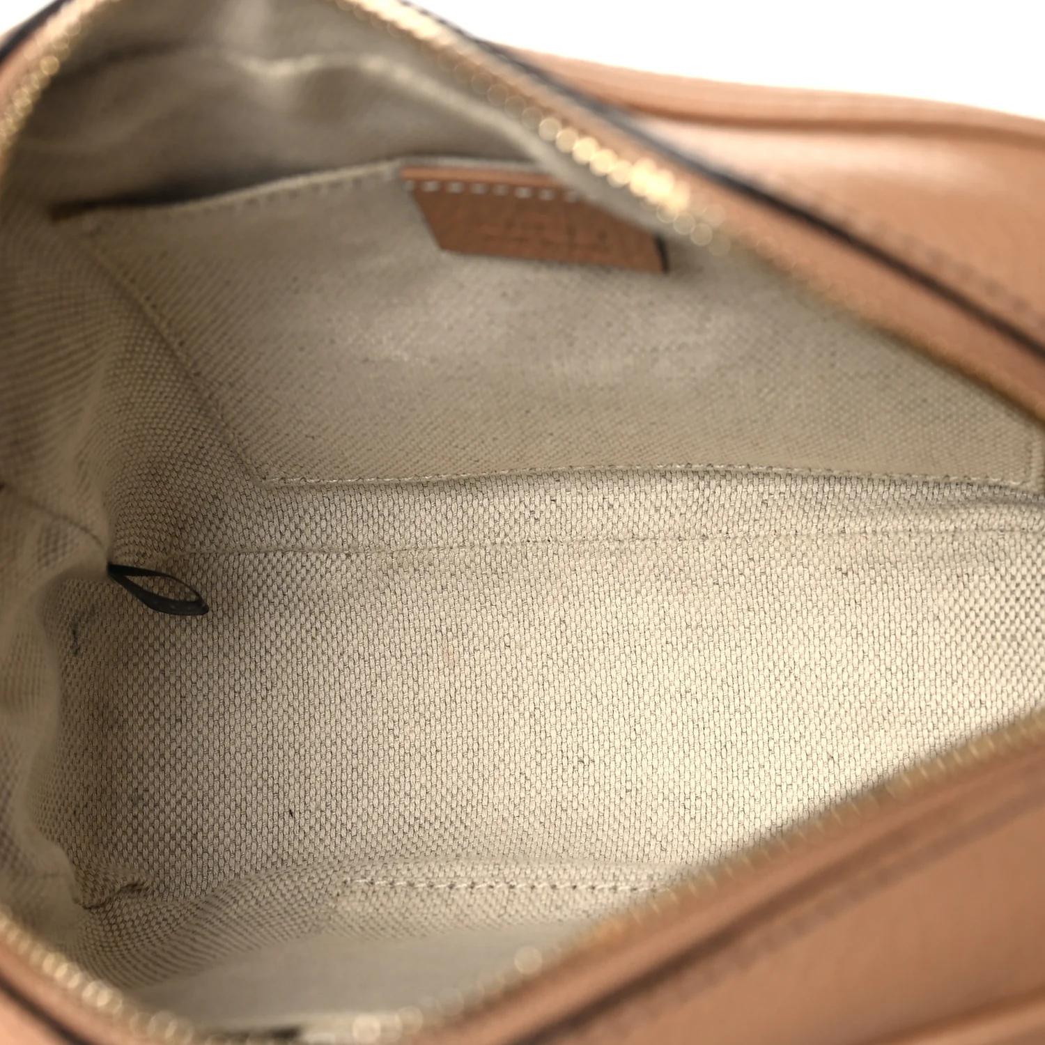 Pebbled Calfskin Small Soho Disco Bag Camelia - Image 5