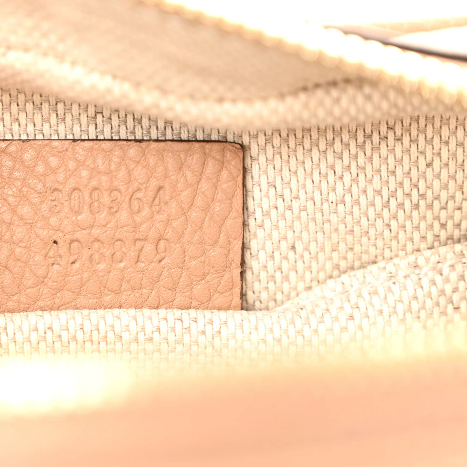 Pebbled Calfskin Small Soho Disco Bag Camelia - Image 7