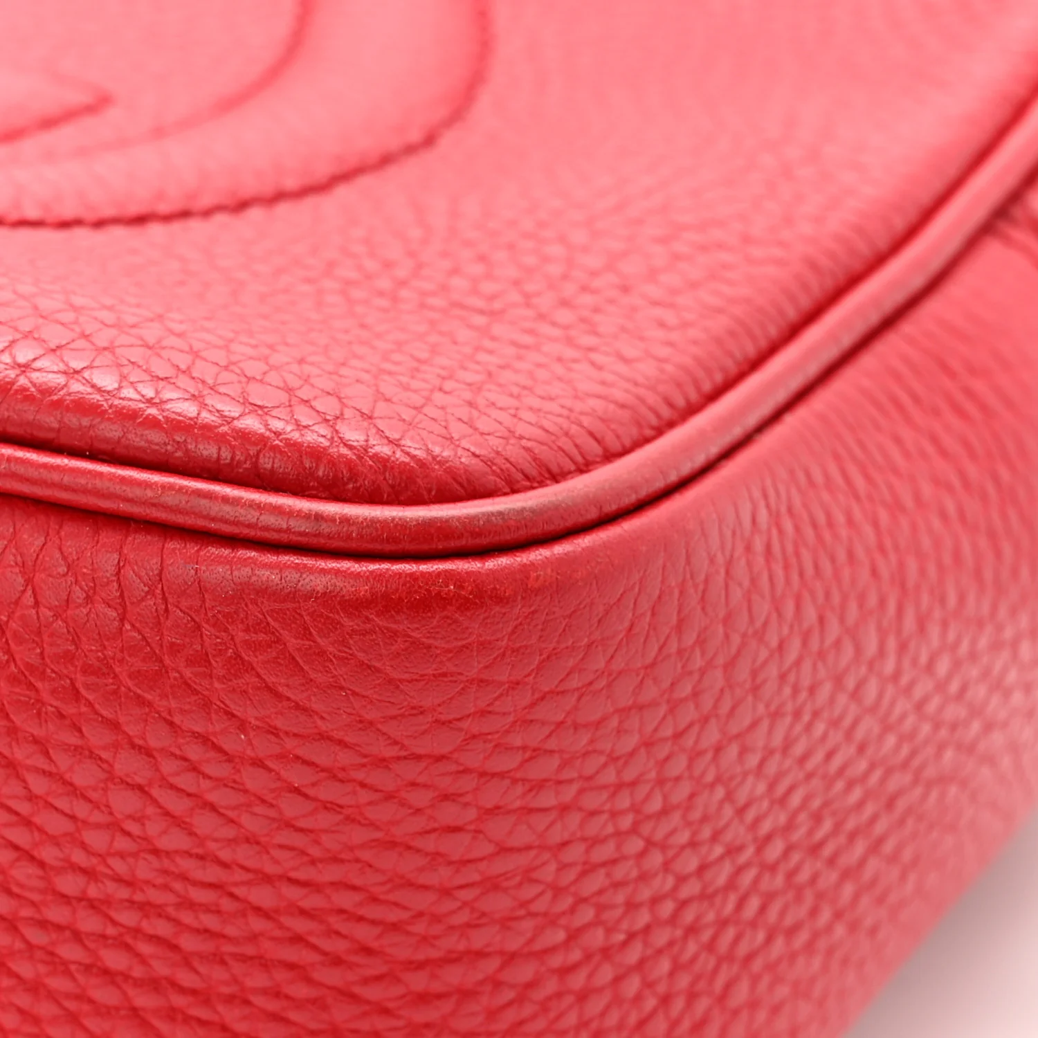 Pebbled Calfskin Small Soho Disco Bag Tabasco Red - Image 11