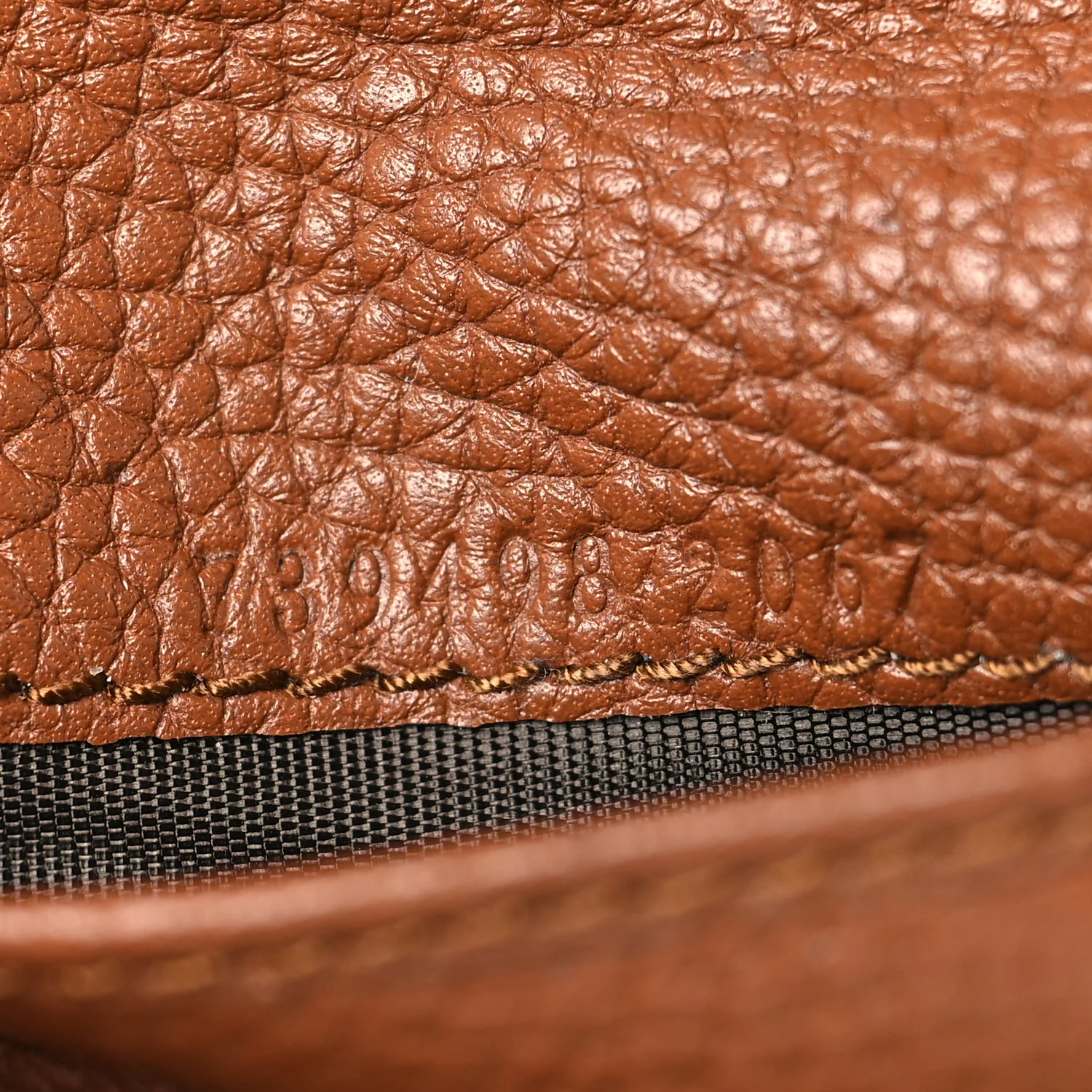 Piuma Calfskin Medium Bamboo Double G Wallet Cuir - Image 8