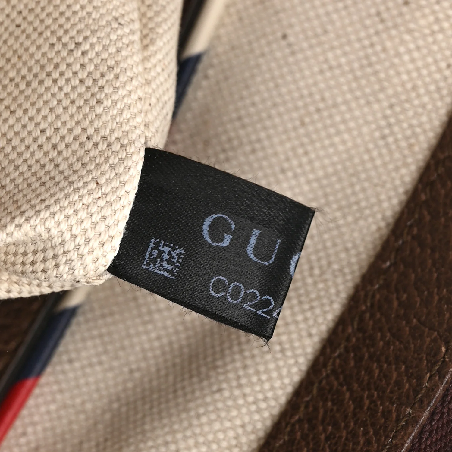 Soft GG Supreme Monogram Courrier Web Medium Flat Messenger Bag Beige New Acero Multicolor - Image 8