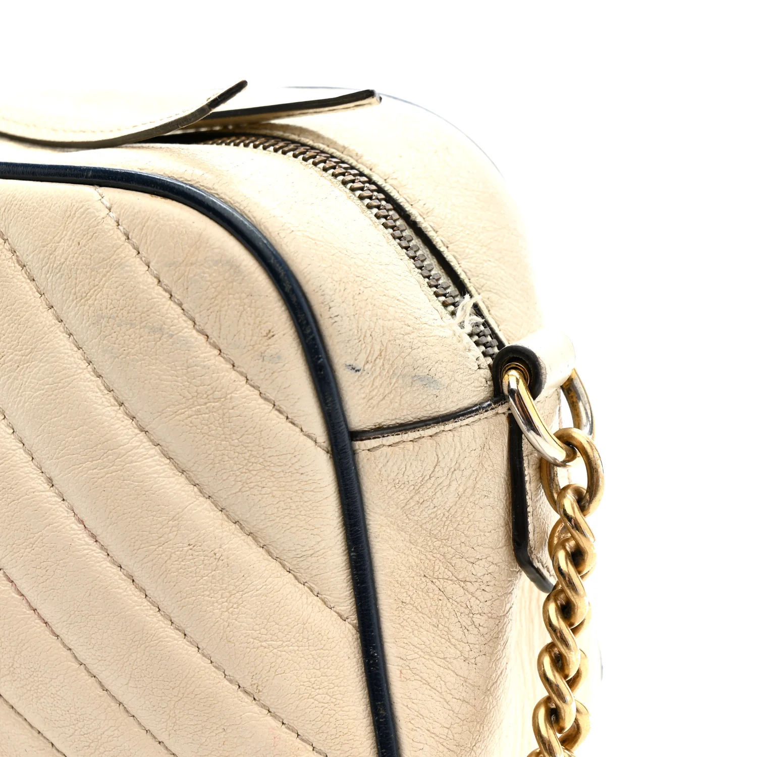 Vintage Effect Calfskin Matelasse Diagonal Small Torchon GG Marmont Chain Shoulder Bag Mystic White Blue Agata - Image 13