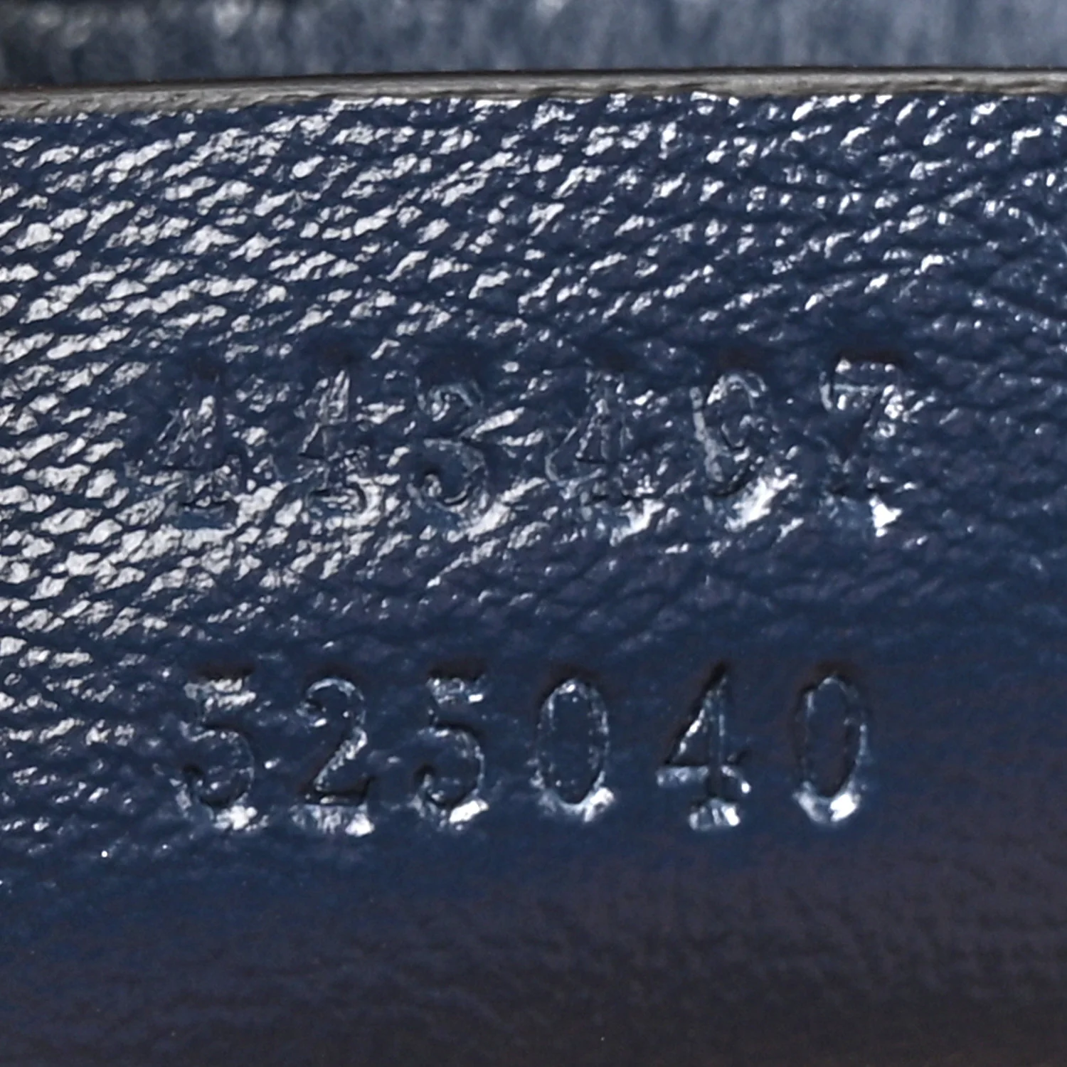 Vintage Effect Calfskin Matelasse Diagonal Small Torchon GG Marmont Shoulder Bag Mystic White Blue Agata - Image 7