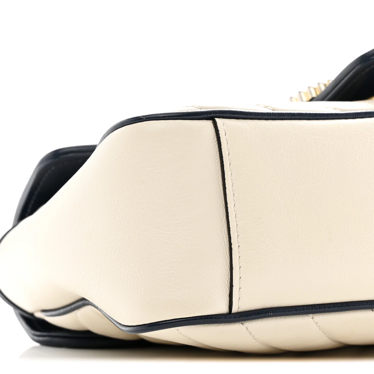 Vintage Effect Calfskin Matelasse Diagonal Small Torchon GG Marmont Shoulder Bag Mystic White Blue Agata - Image 9