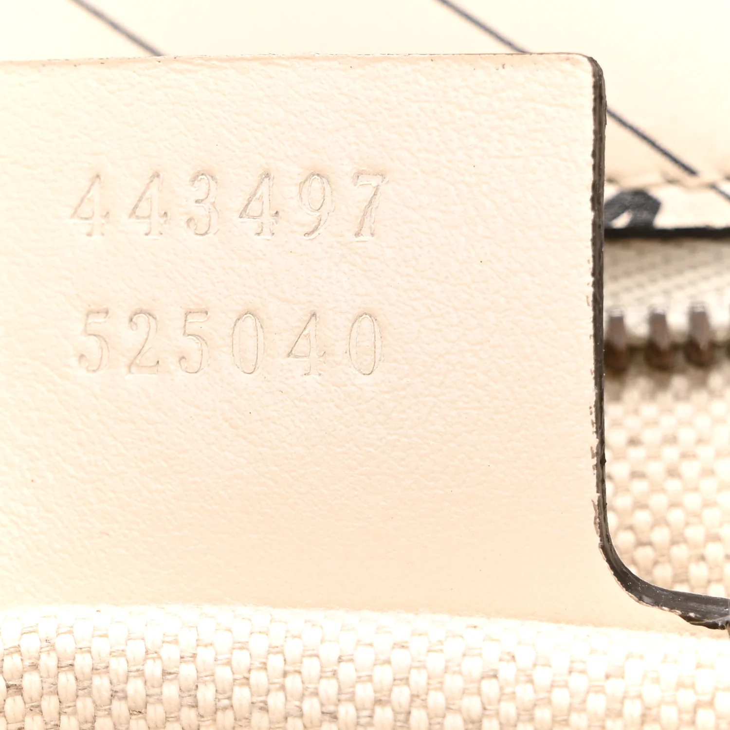X BALENCIAGA Calfskin Matelasse Logo Print Small GG Marmont Shoulder Bag White - Image 8