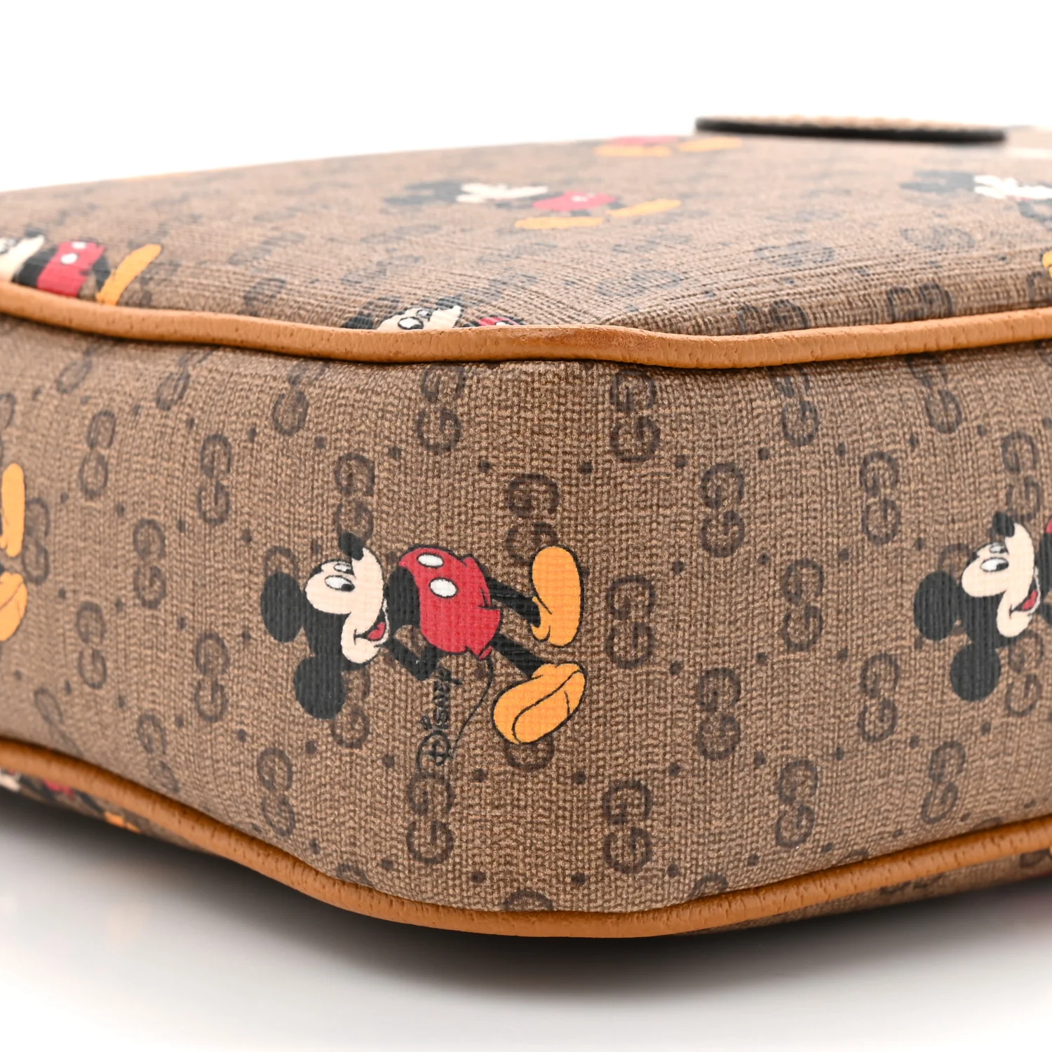 X DISNEY Mini Vintage GG Supreme Monogram Mickey Mouse Small Belt Bag 90 36 Beige Vintage Sun Oil - Image 10