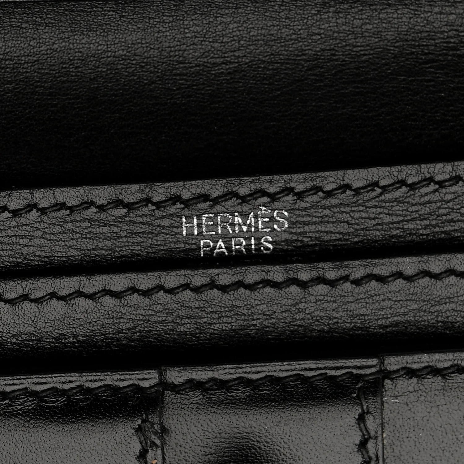 Box Bearn Gusset Wallet Black - Image 6