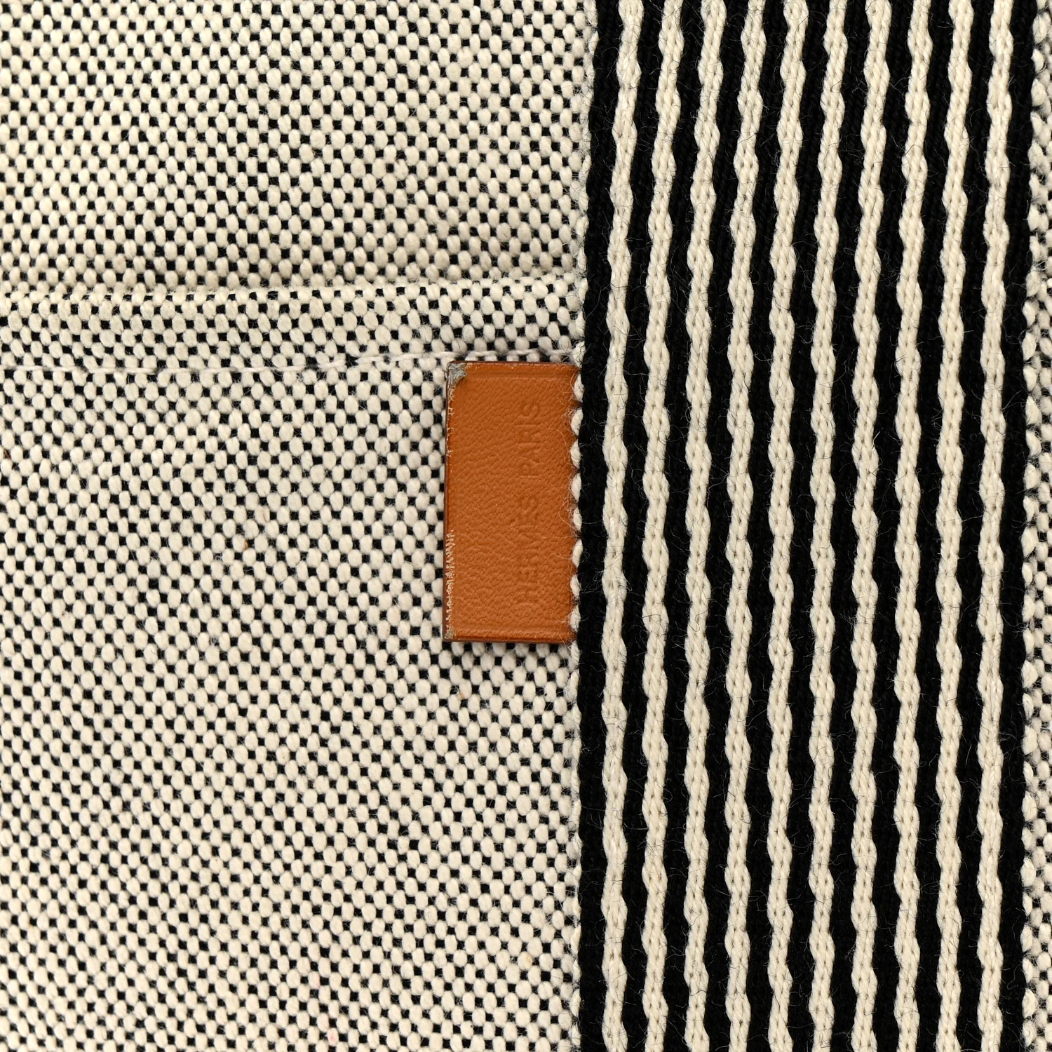 Canvas Fourre Tout MM Ecru Black - Image 13