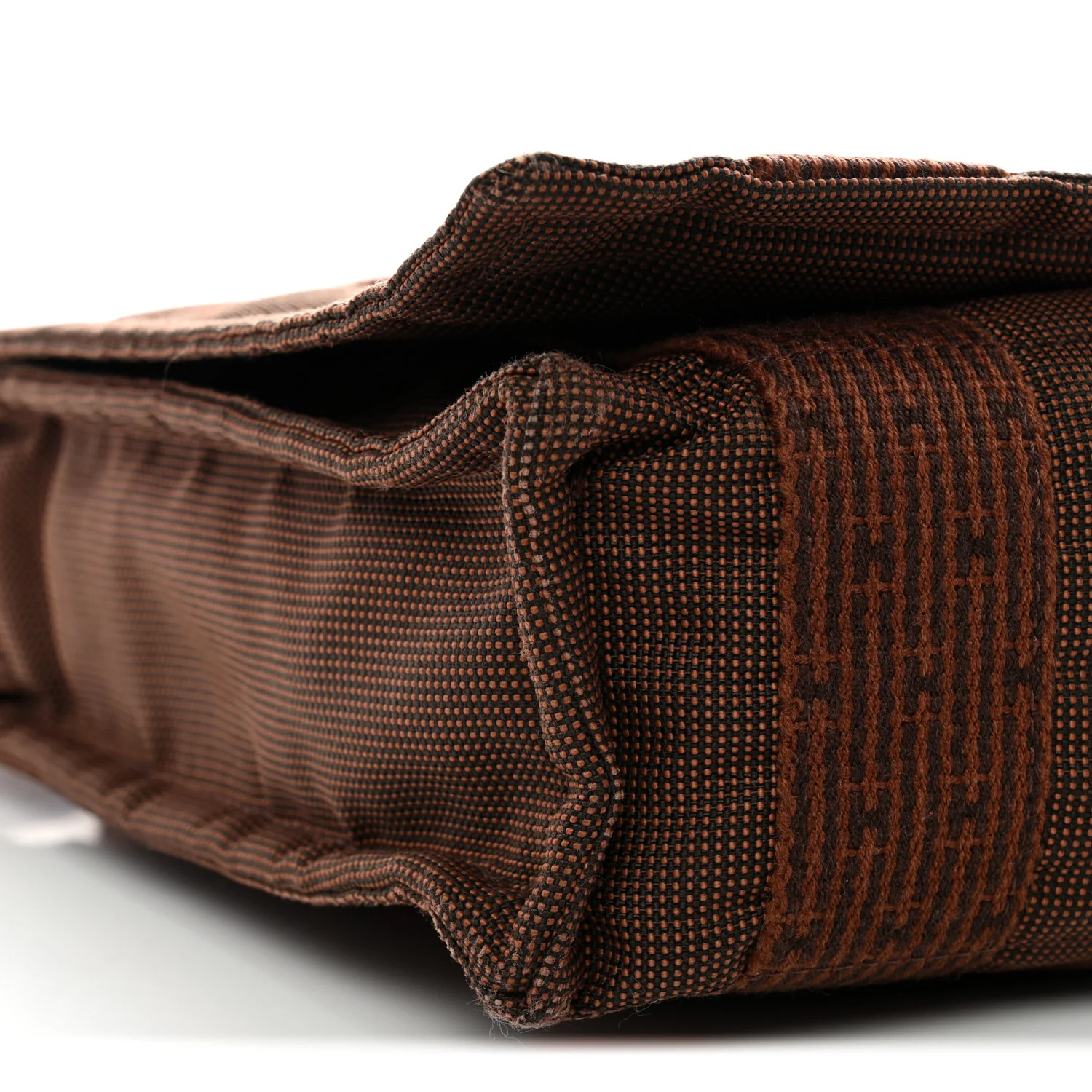 Canvas Herline Messenger Bag Brown - Image 22