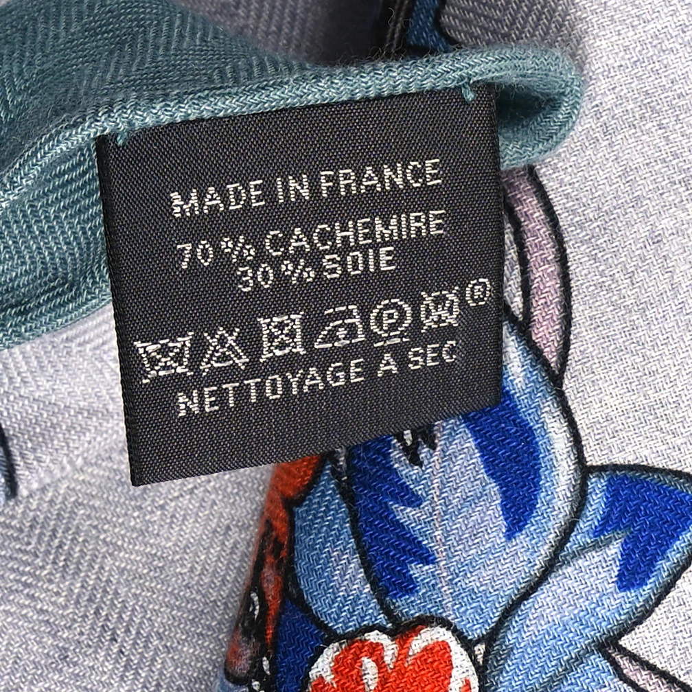 Cashmere Silk Jungle Love Giant Triangle Scarf Vert De Gris Gris - Image 3