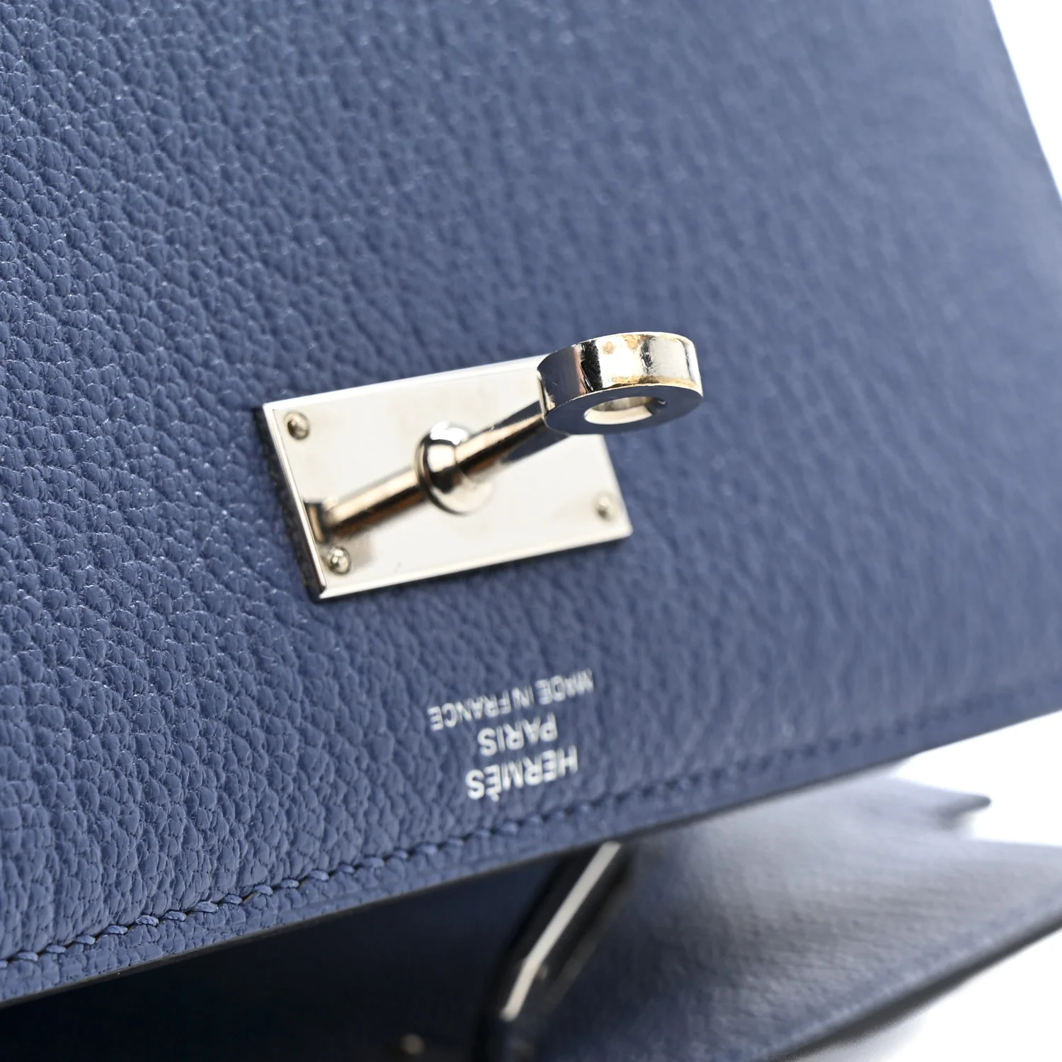 Chevre Mysore Medium Kelly Wallet Bleu Agate - Image 9