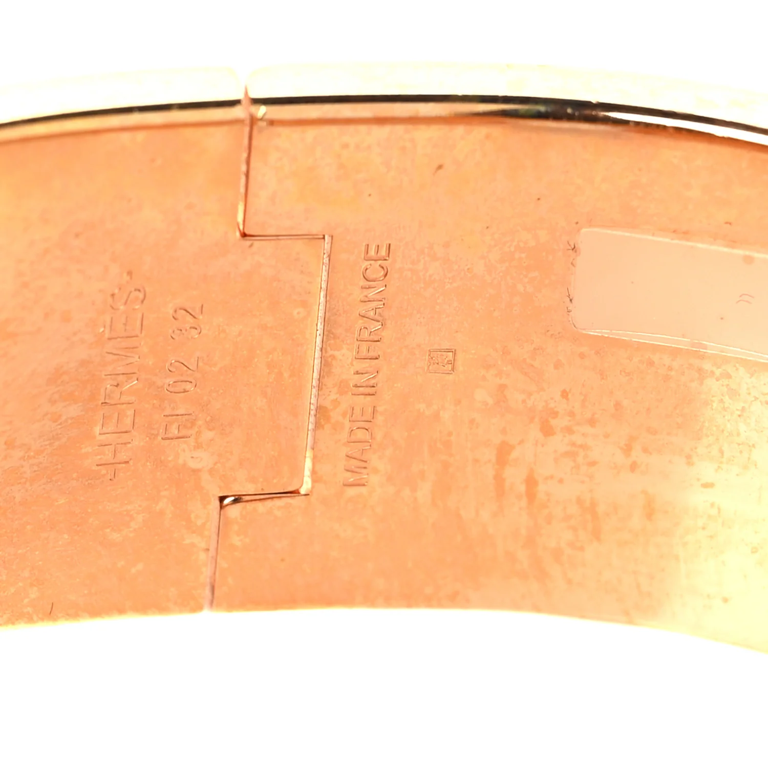 Enamel Printed Wide Les Leopards Clic Clac H Bracelet GM Ultra Pink - Image 4