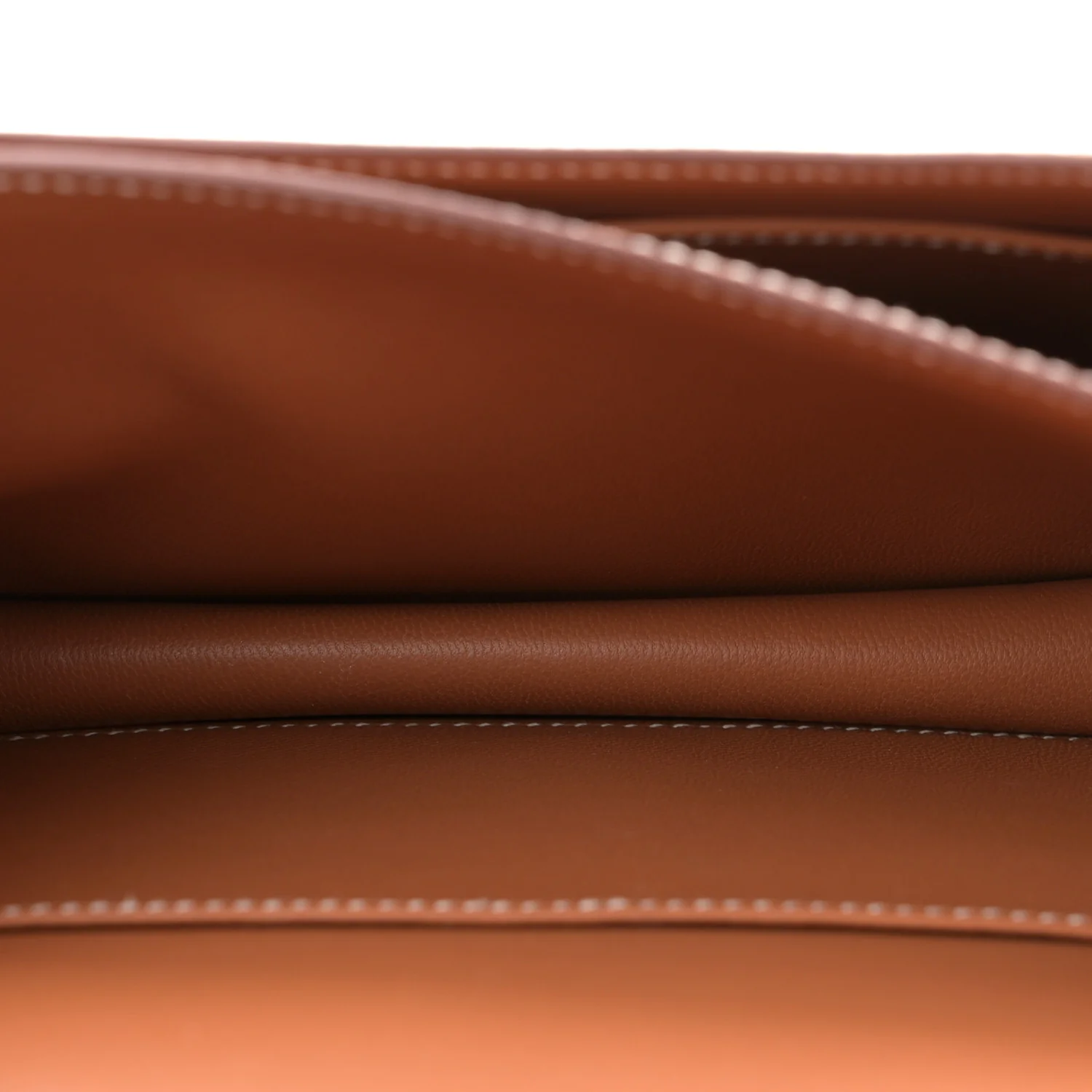 Epsom Constance 18 Gold - Image 5