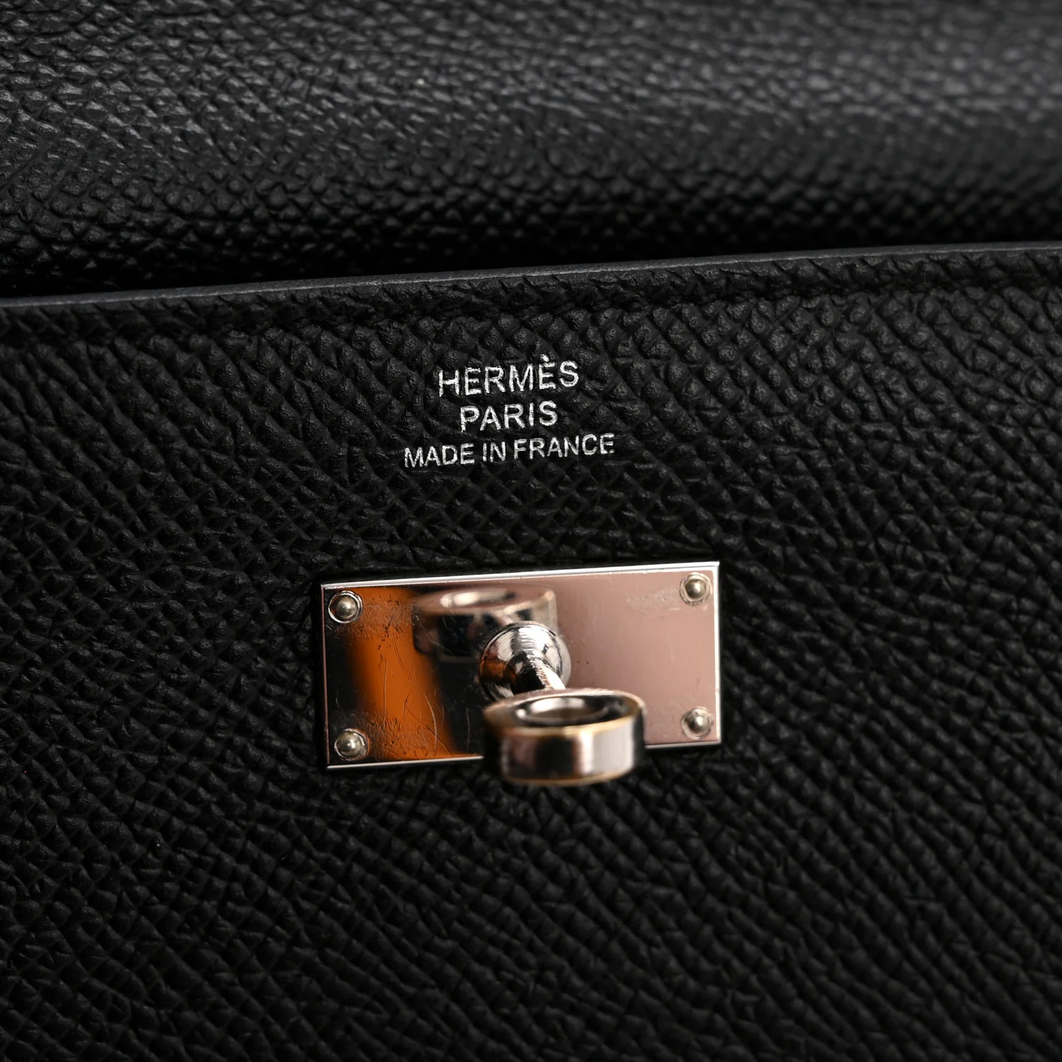 Epsom Kelly Longue Wallet Black - Image 7