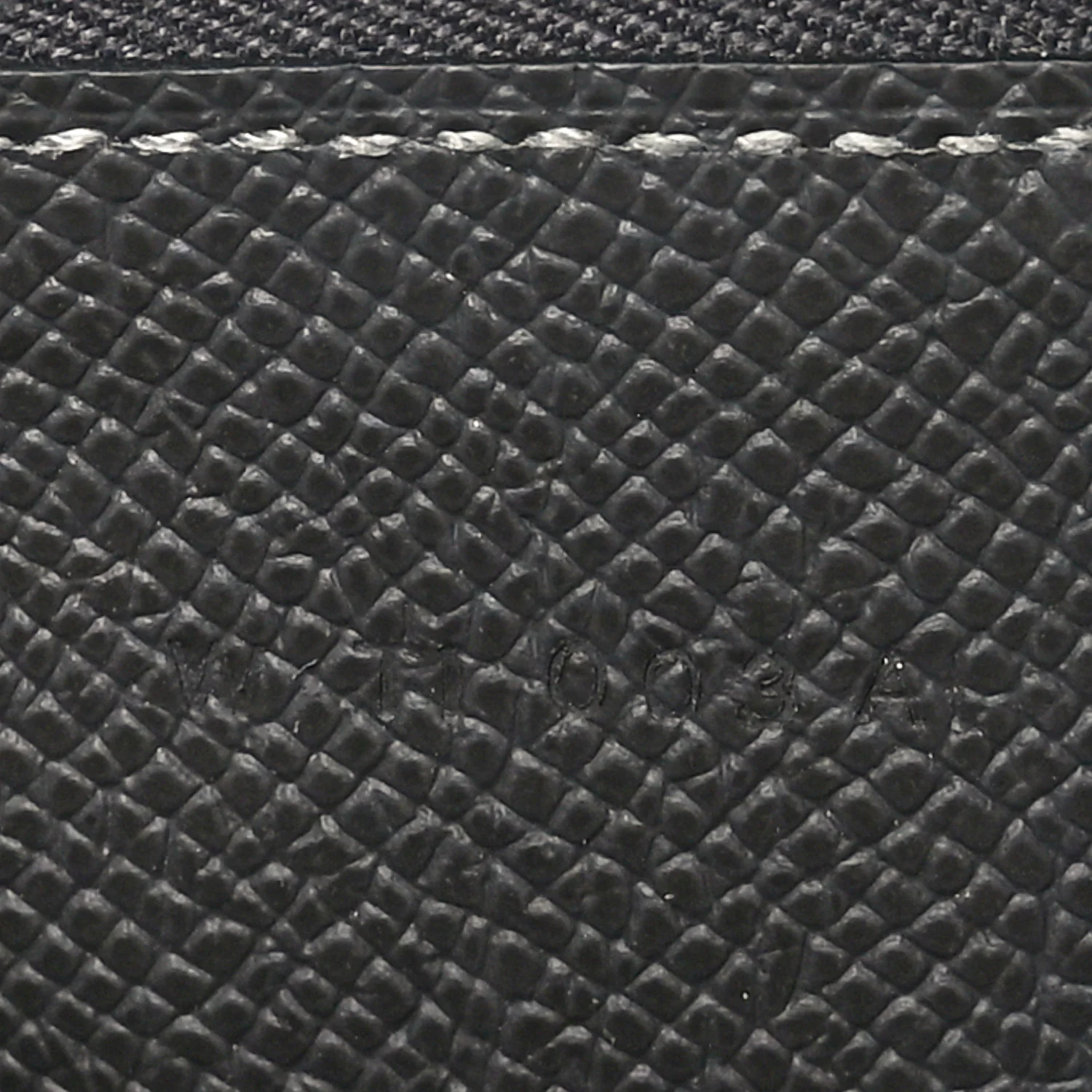 Epsom Matte Alligator Bearn Touch Gusset Wallet Graphite Gris Ciment - Image 7