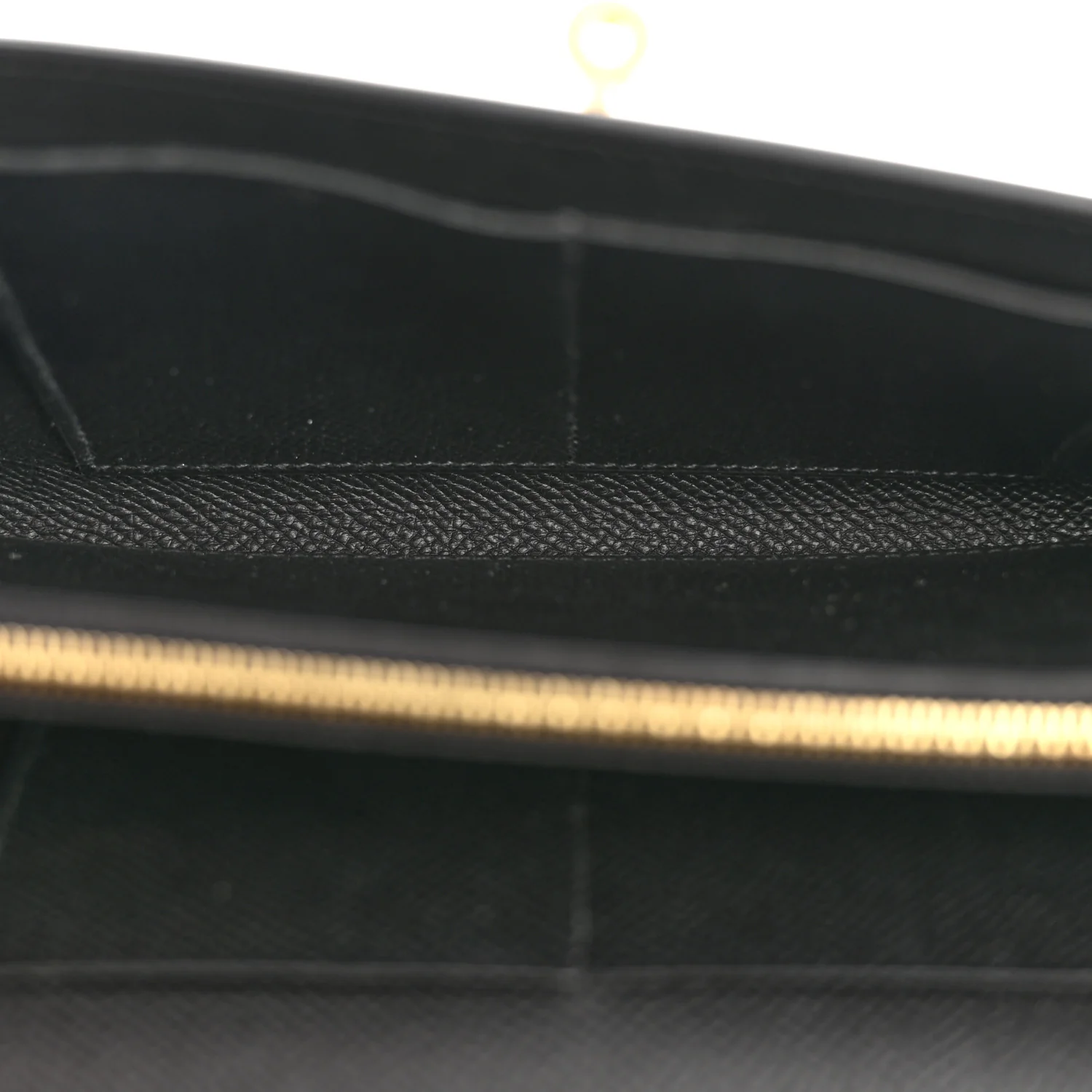 Epsom Shiny Alligator Touch Kelly Wallet To Go Black - Image 5